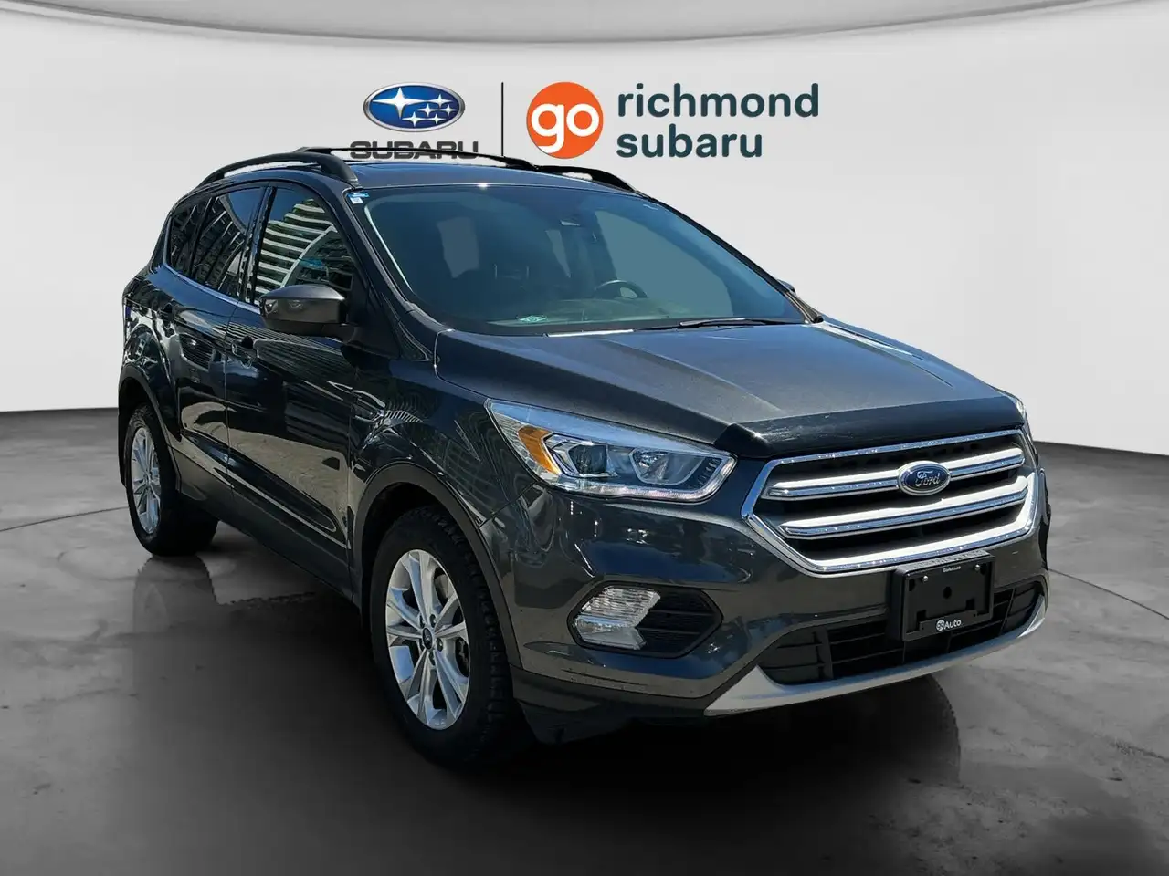 Ford Escape снимка Ford Escape