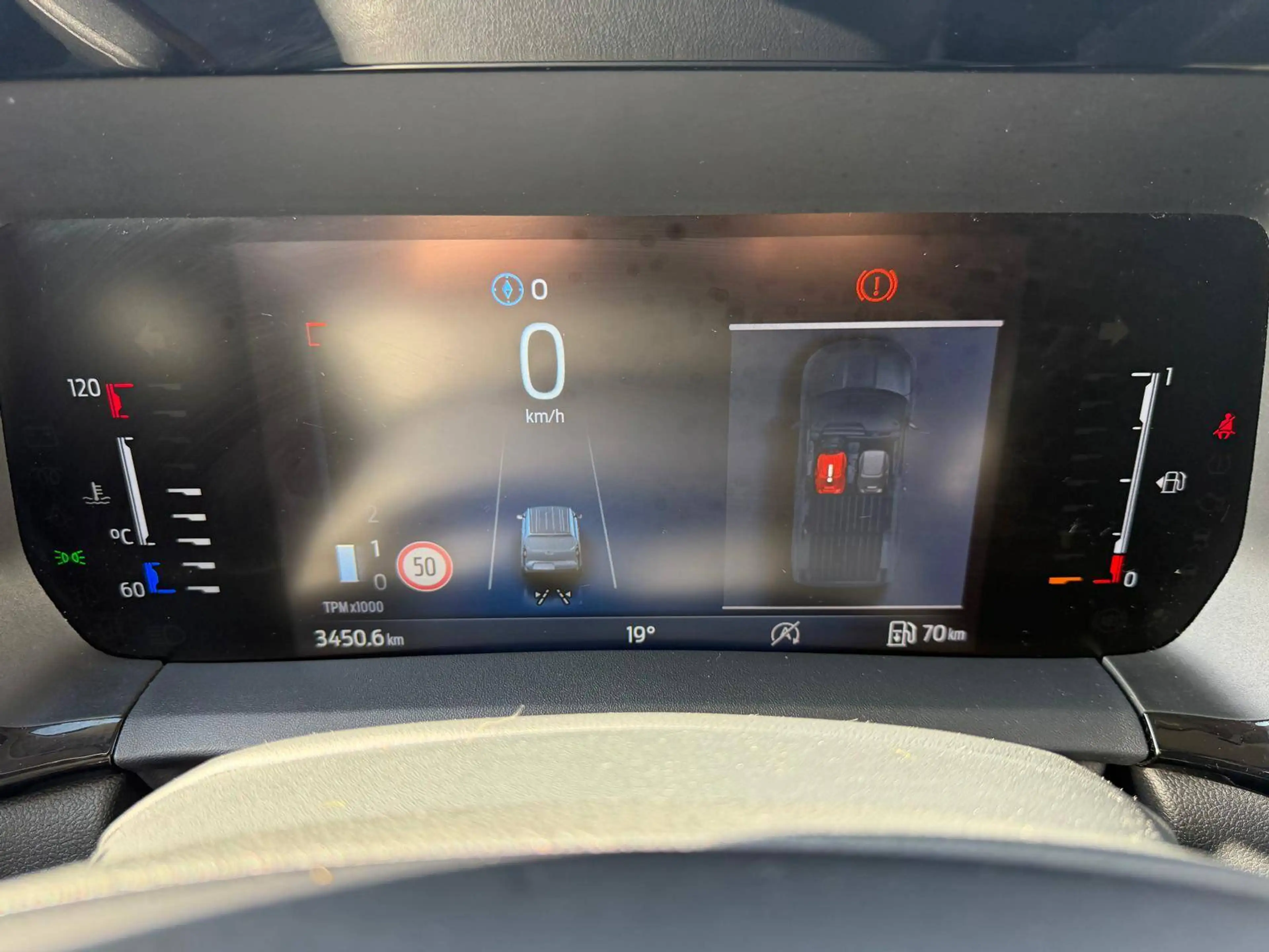 Ford Transit Courier 1.0 BENZ * 125PK * NIEUWSTAAT * 3.000KM!! * LANE * APPLE CARPLAY — photo 13