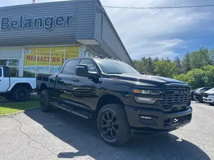 2026 RAM 3500 Big Horn Crew Cab 4WD