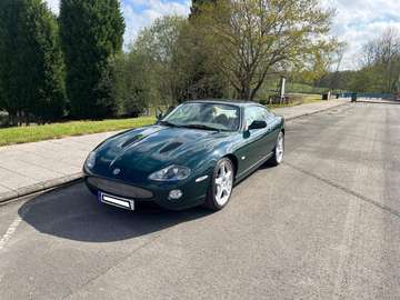 XKR Coupé 4.2 Aut.