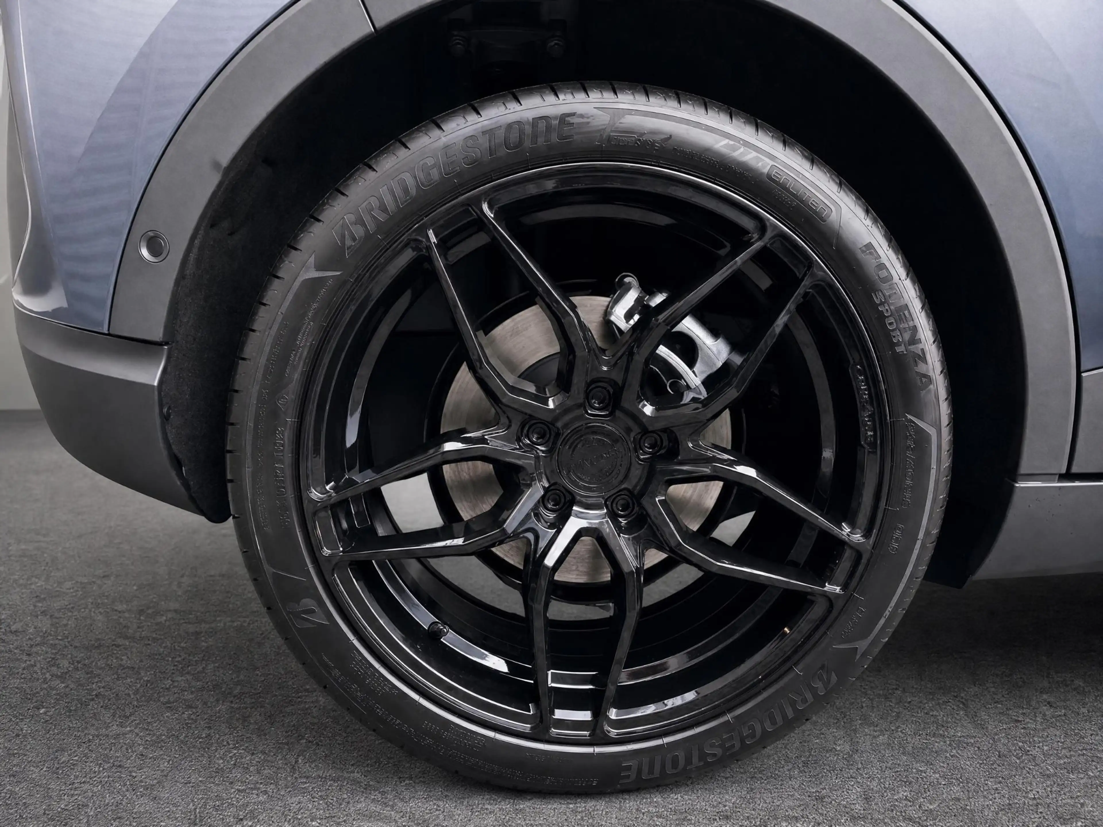 CUPRA Raval Performance First Edition 56 kWh 211 PK l Sennheis — photo 6