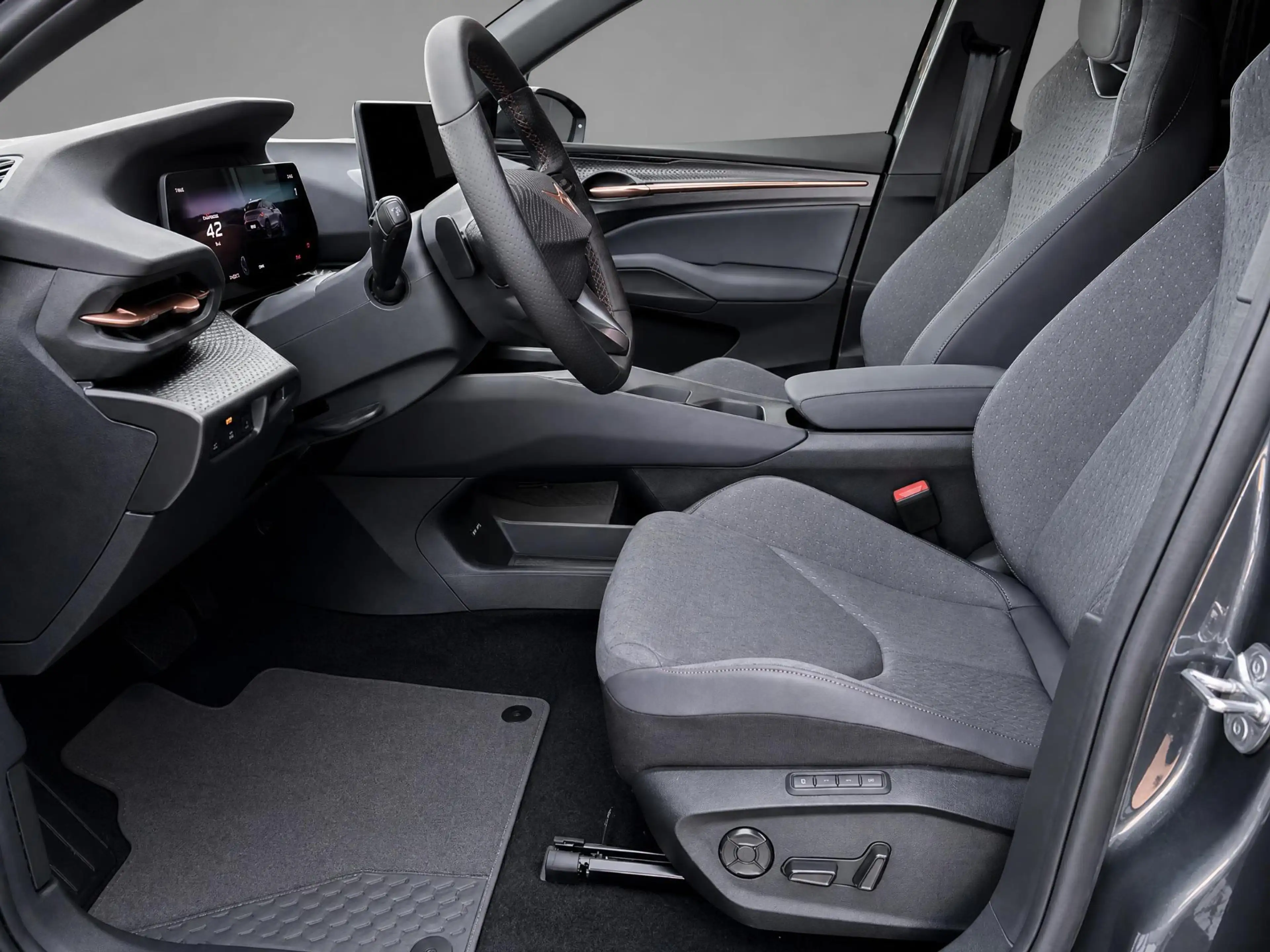 CUPRA Raval Performance First Edition 56 kWh 211 PK l Sennheis — photo 8