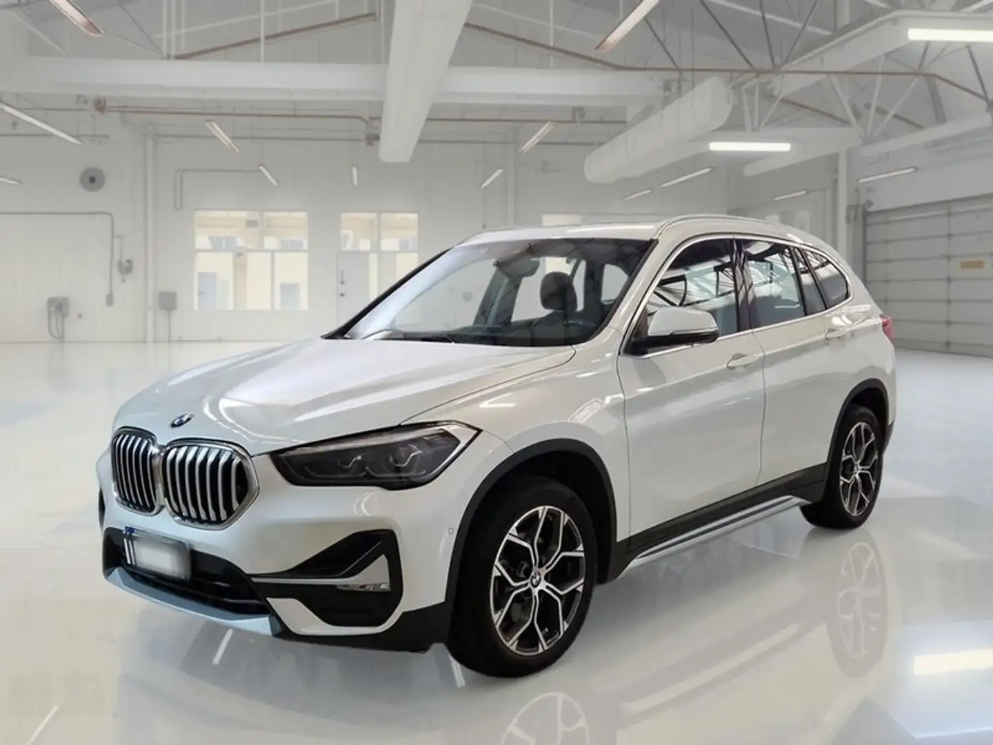 BMW X1 sDrive 18d XLine Plus automatico - 1