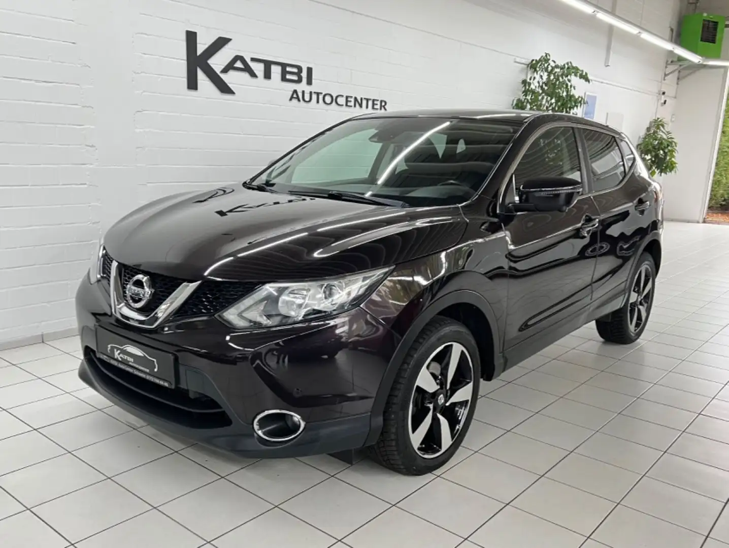 Nissan Qashqai 360° Kamera Automatik Navi HU neu Violett - 1
