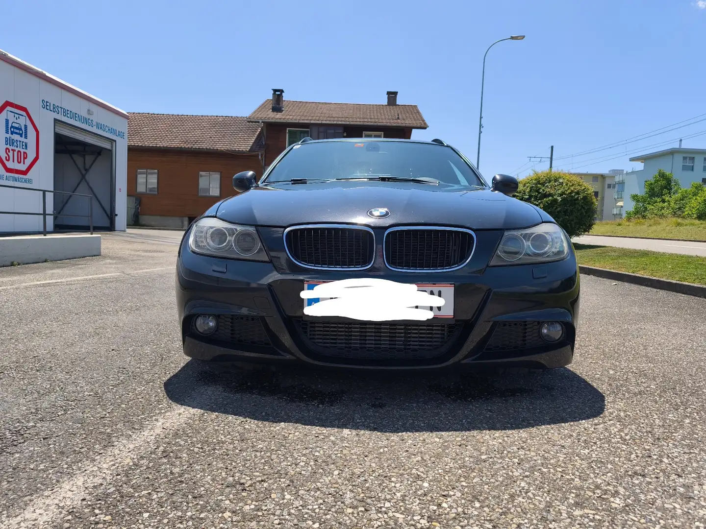 BMW 330 330d xDrive Edition Sport Schwarz - 2