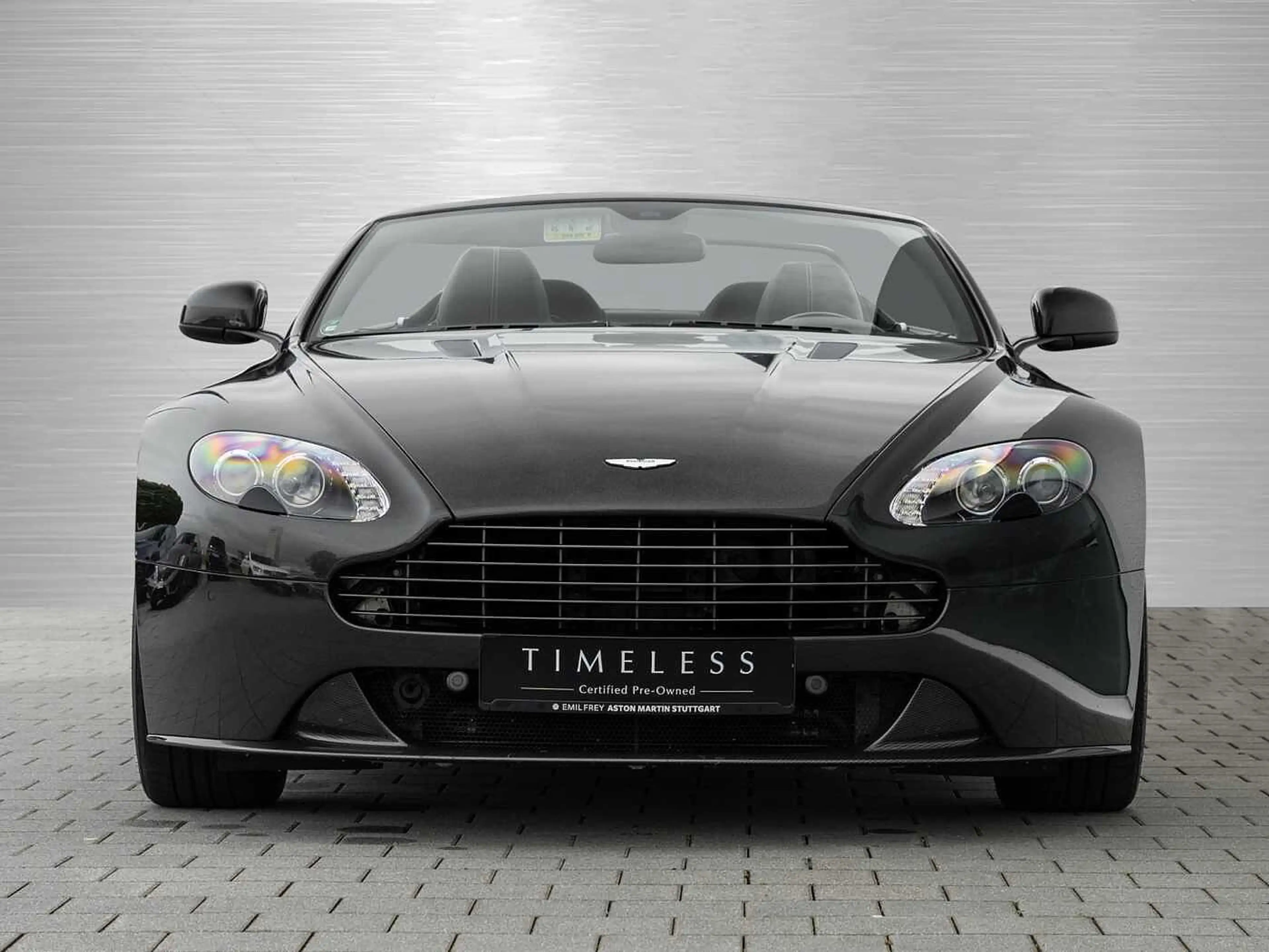 Aston Martin V8 Vantage SP10 Roadster Sportshift — photo 7