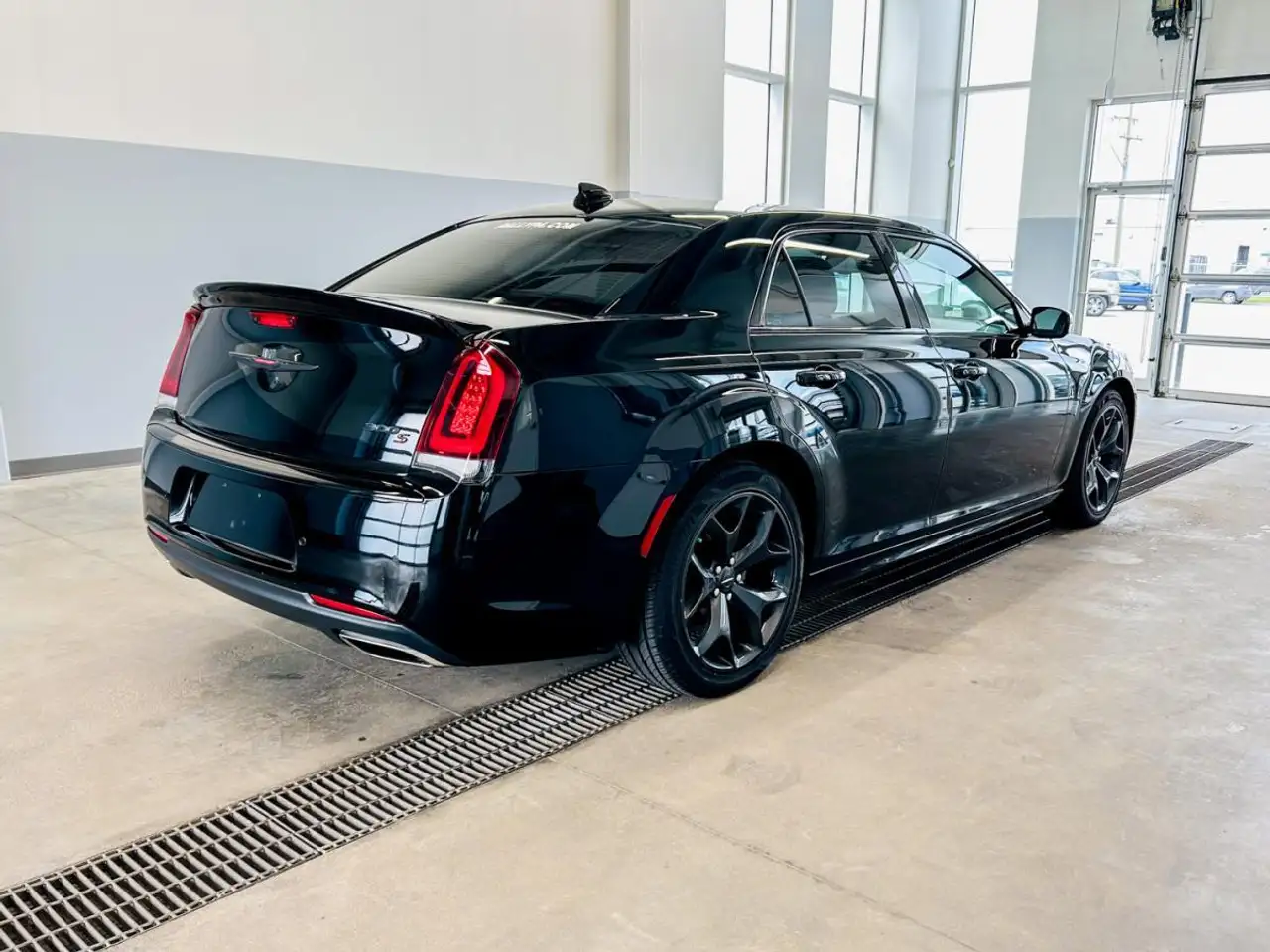 Chrysler 300 photo Chrysler 300