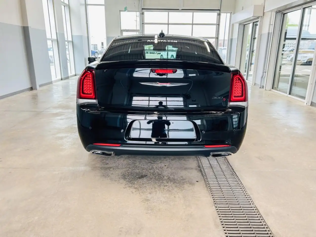 Chrysler 300 photo Chrysler 300