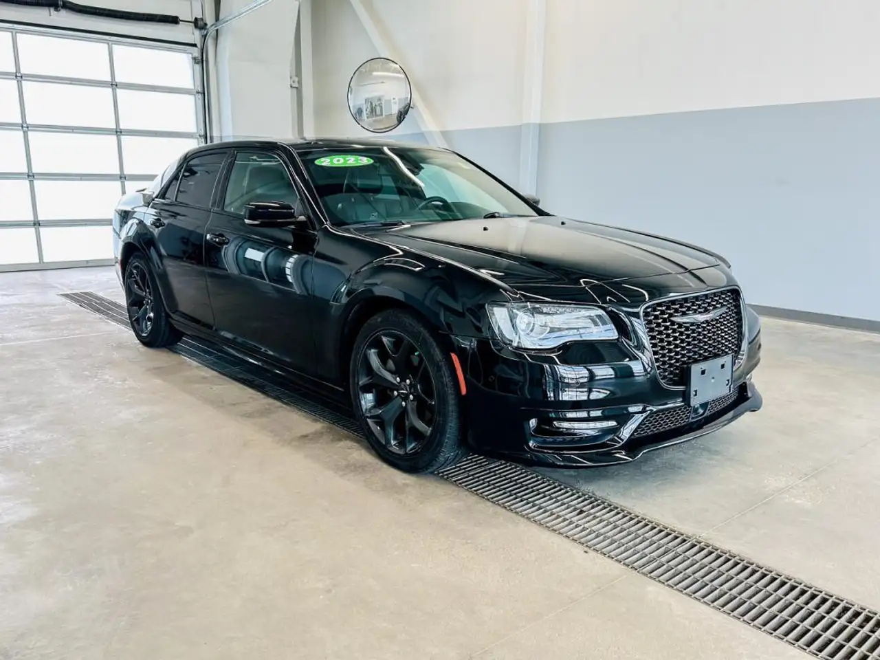 Chrysler 300 photo Chrysler 300
