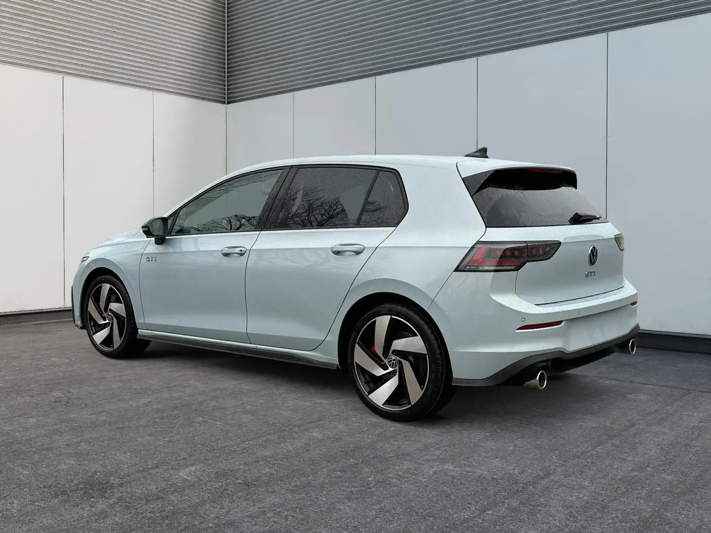 Volkswagen Golf GTI IQ.LIGHT MATRIX+KAMERA+ACC+KLIMA+APP+17" AL... - 2