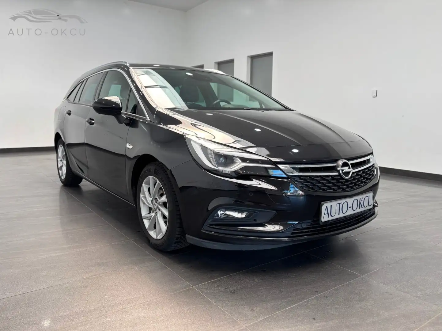 Opel Astra K 1.6 D Sports Innovation LEDER/KAMERA/AHK Zwart - 2