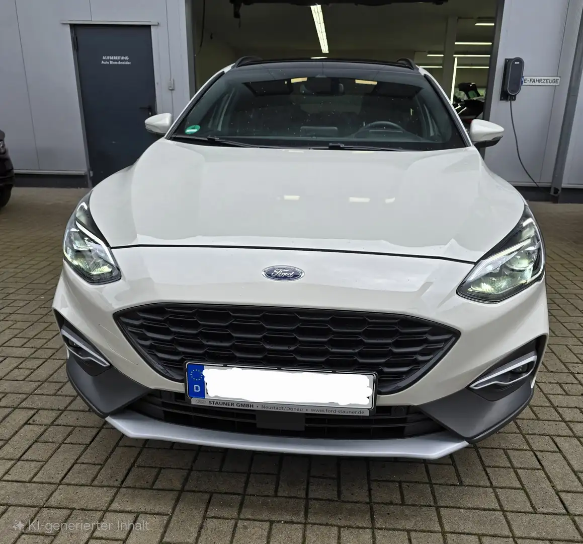 Ford Focus Turnier Active 1.5 EcoBoost - AHK, Standheizung Weiß - 2