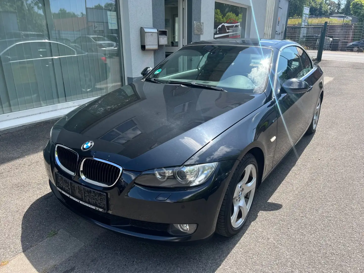 BMW 320 3 Cabrio 320i"Leder"Xenon"Klimaaut."SHZ"Tempomat Noir - 2
