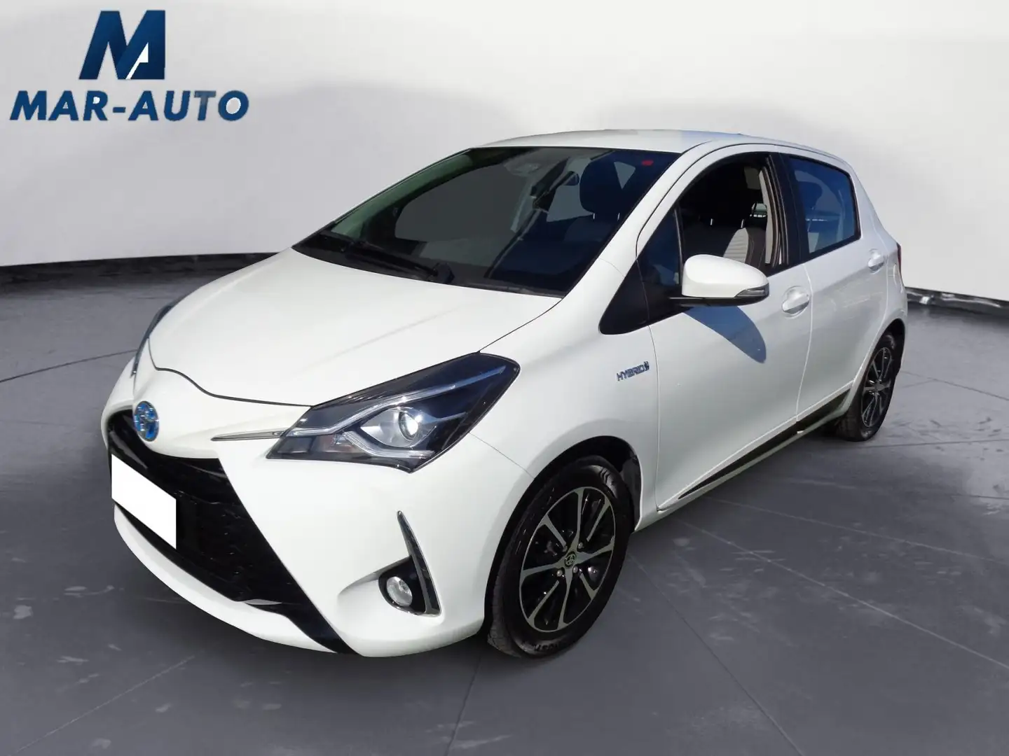 Toyota Yaris Yaris 1.5 Hybrid 5 porte Active Beige - 1