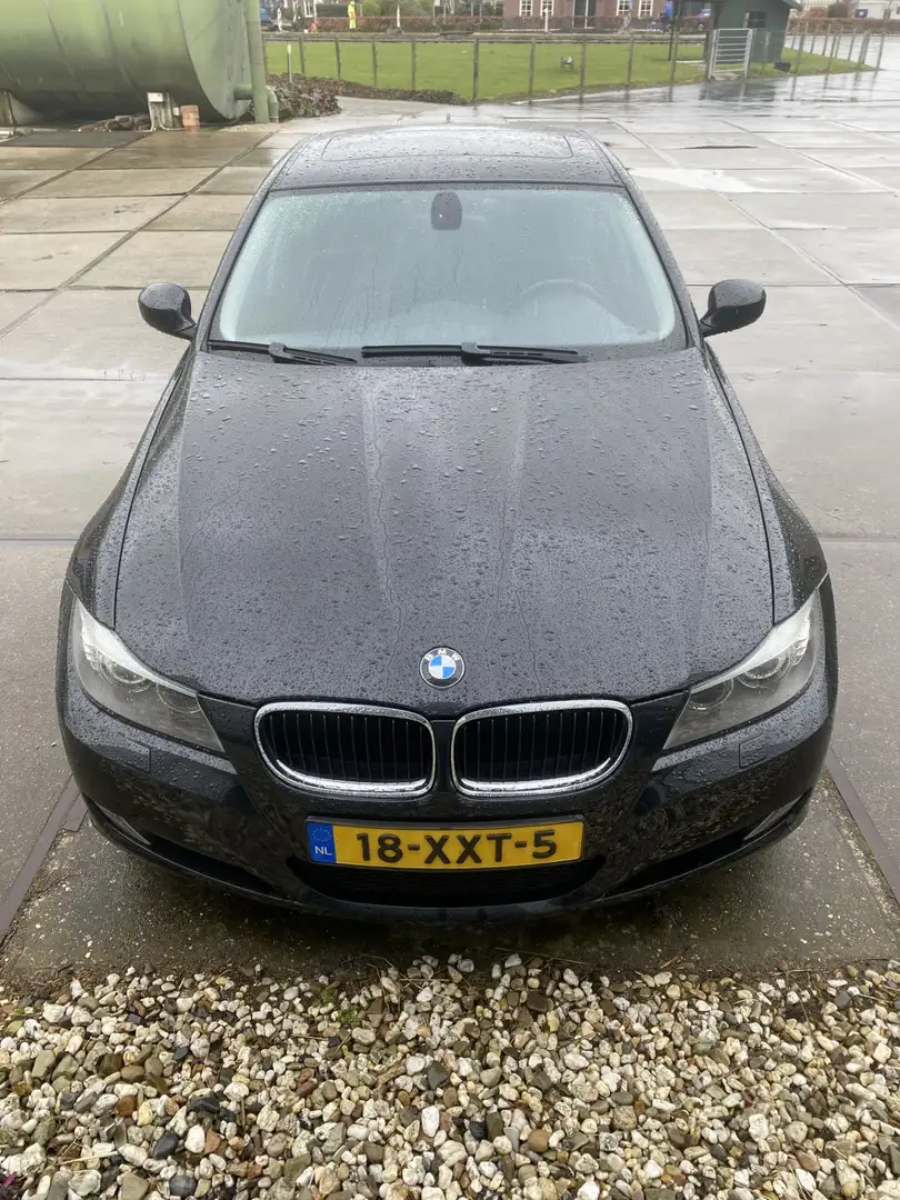 BMW 318 318i High Executive Automaat Zwart - 1