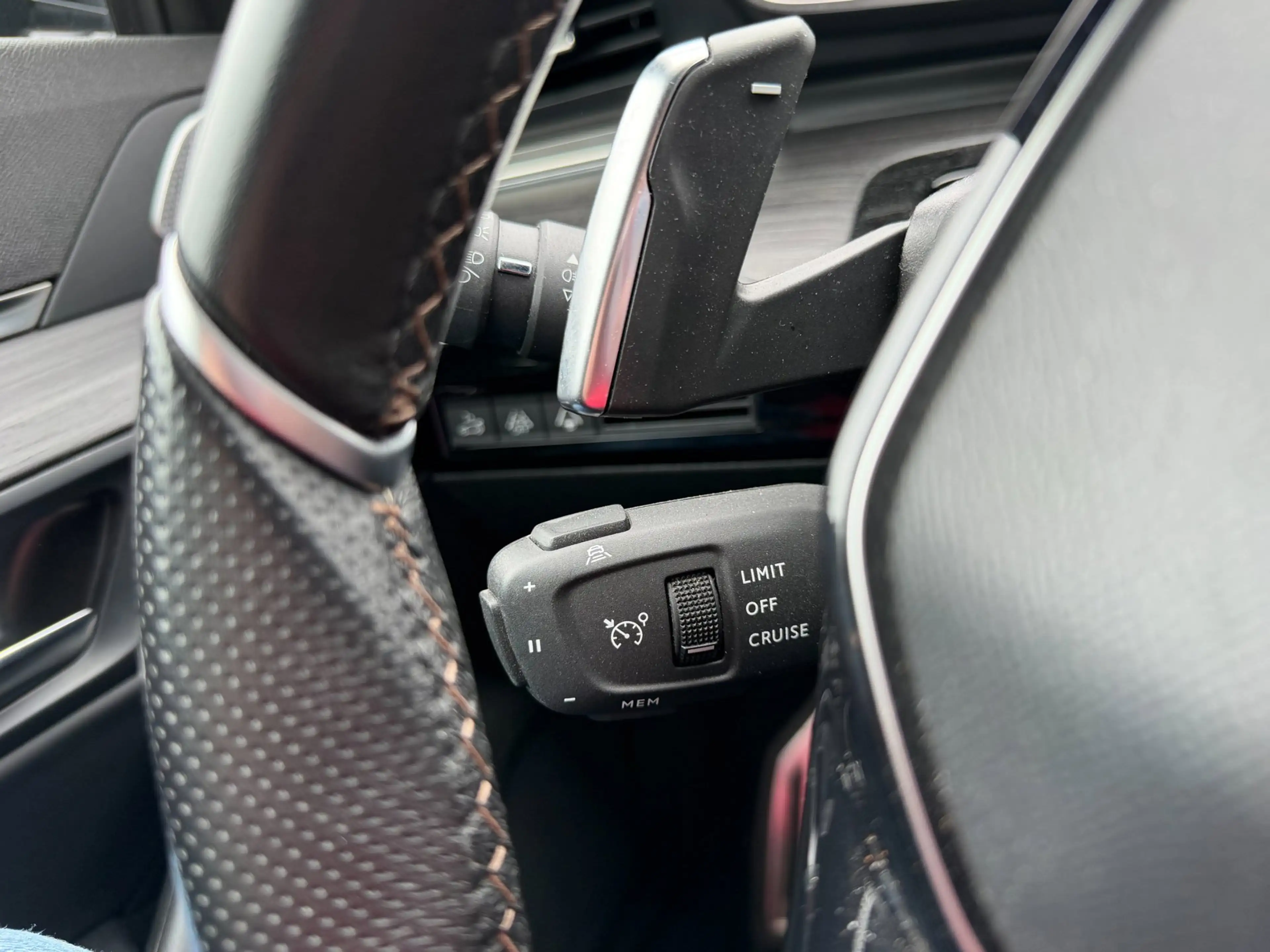 Peugeot 508 1.6 PureTech First Edition — photo 13