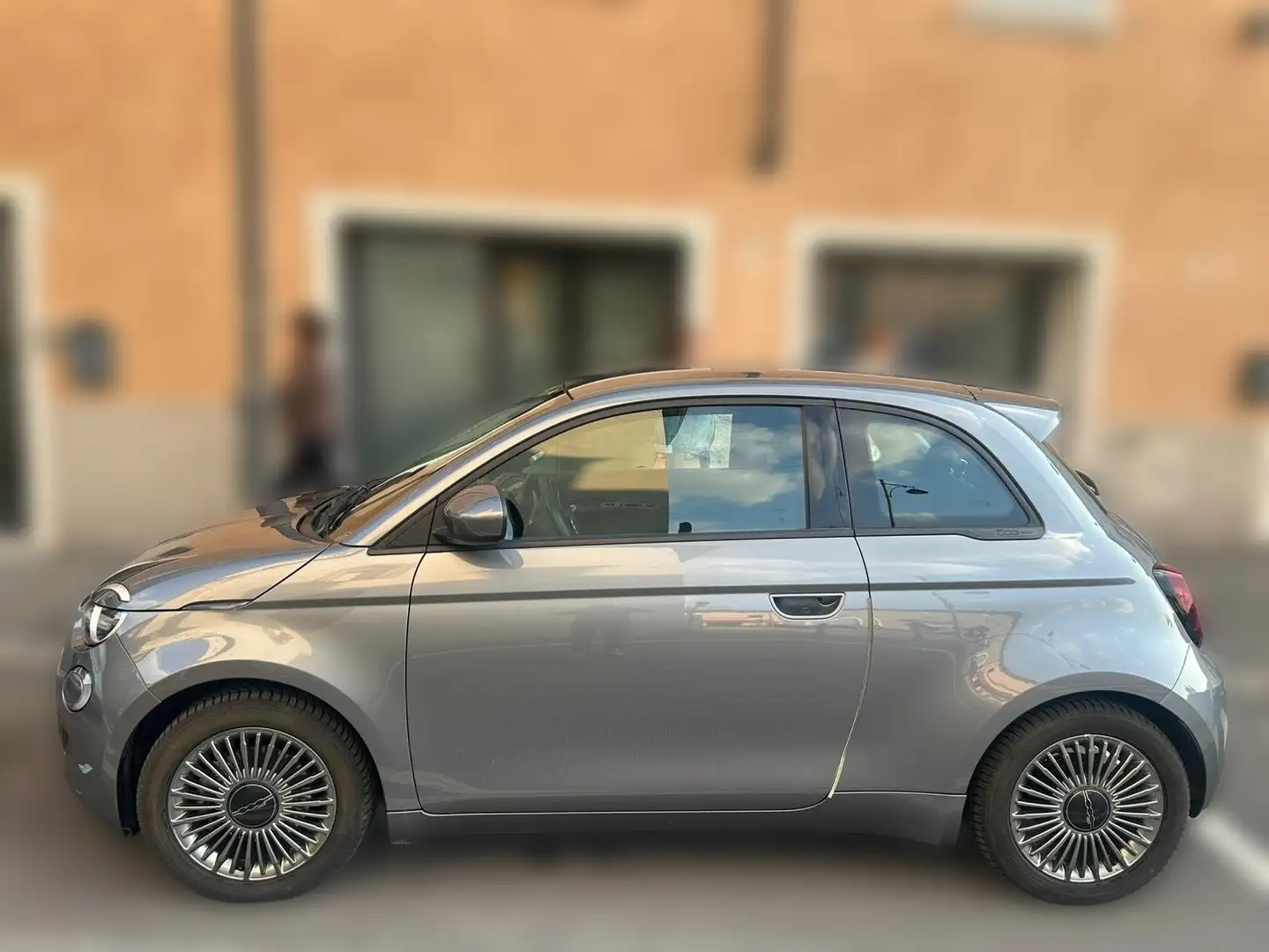 Fiat 500e 42 kWh Icon - ANCHE PER NEOPATENTATI Grigio - 2