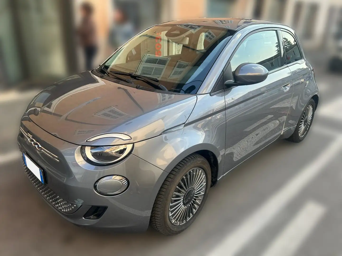 Fiat 500e 42 kWh Icon - ANCHE PER NEOPATENTATI Grigio - 1