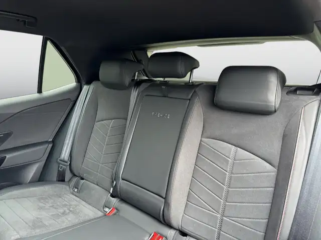 Volkswagen Id.3 view 12