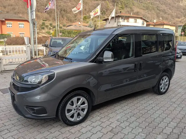 Fiat Doblo Doblo 1.6 mjt 16v Lounge 120cv my18 AUTOCARRO