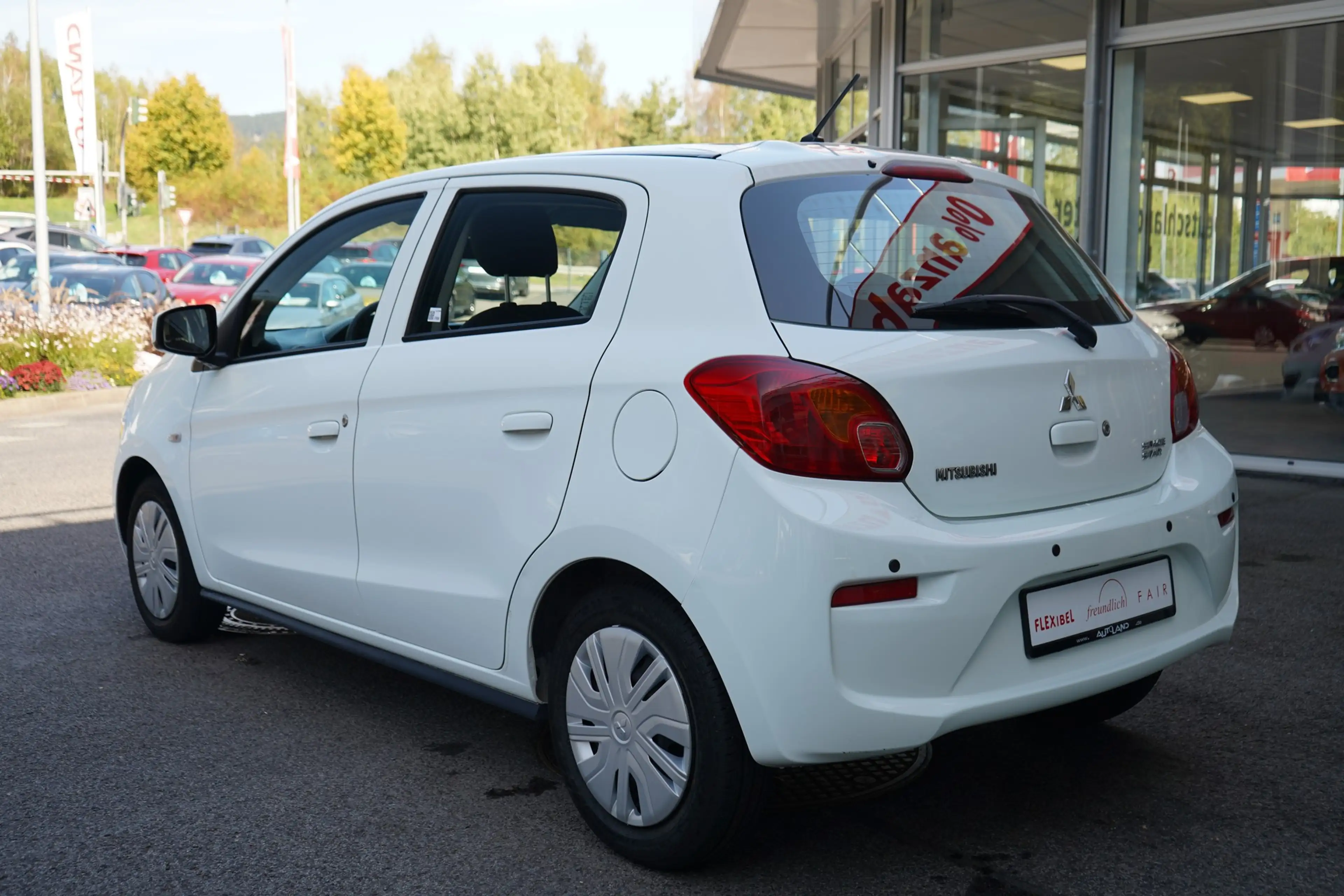 Mitsubishi Space Star 1.0 Active PDC Freisprechanlage AUX — photo 4