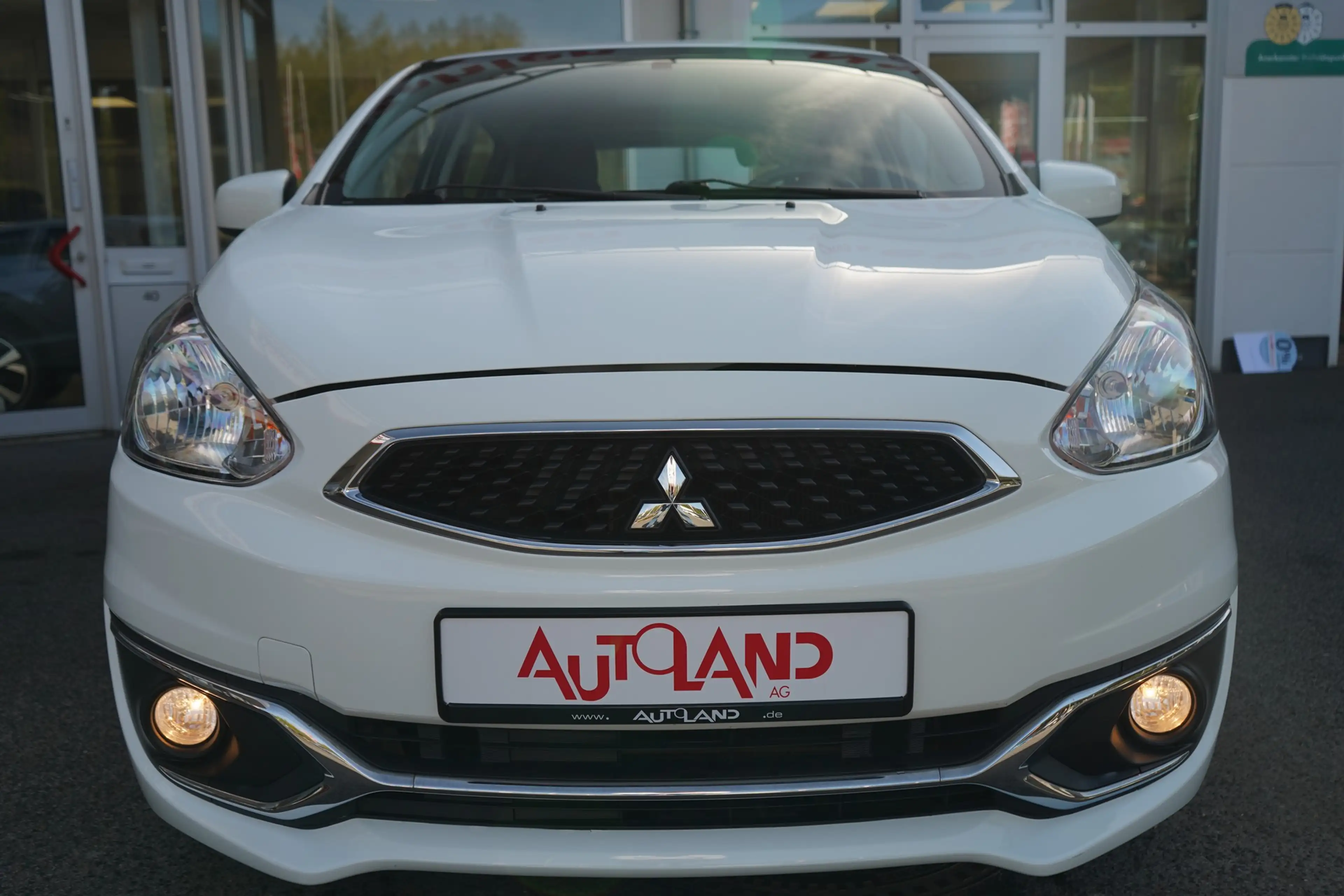 Mitsubishi Space Star 1.0 Active PDC Freisprechanlage AUX — photo 9
