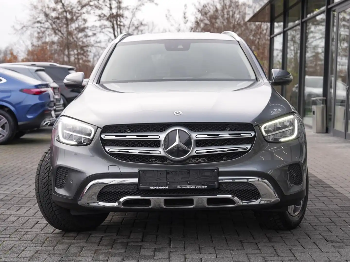 Mercedes-Benz GLC 300 de 4M MBUX Navi+ Kamera Easy-Pack Grau - 2