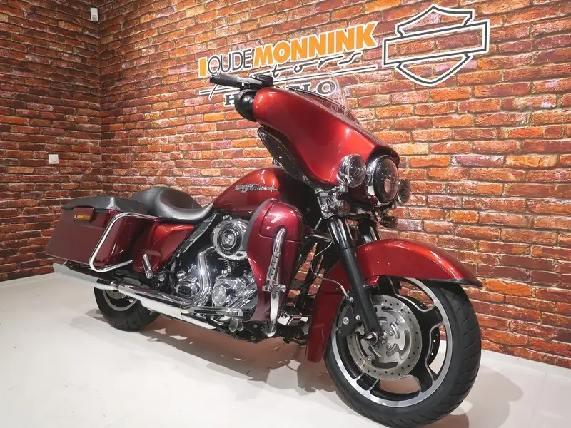 Harley-Davidson Street Glide - foto 3