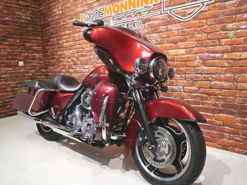 Harley-Davidson Street Glide - foto 7