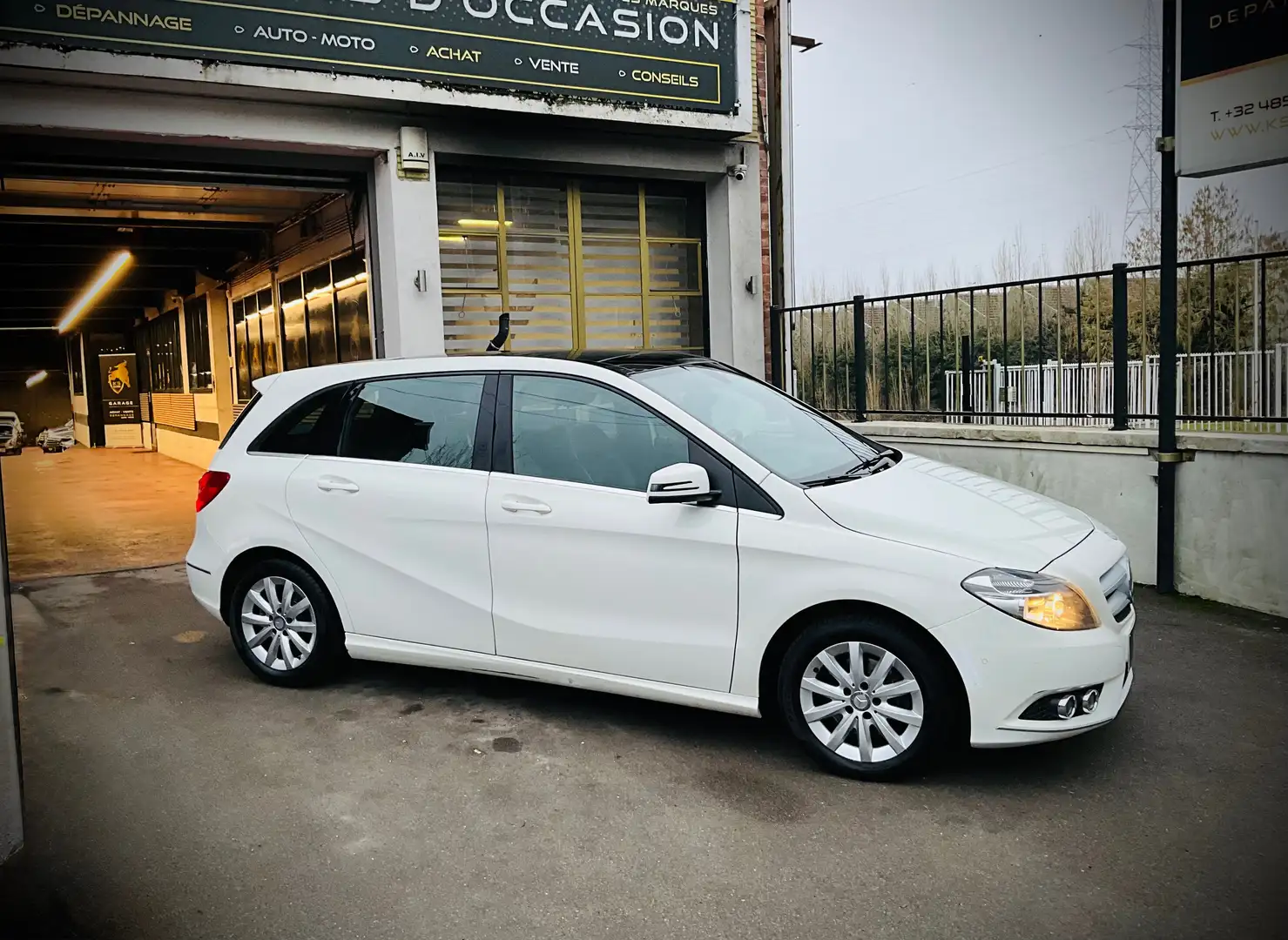 Mercedes-Benz B 180 CDI !!! OFFRE DU MOMENT !!! Blanc - 2