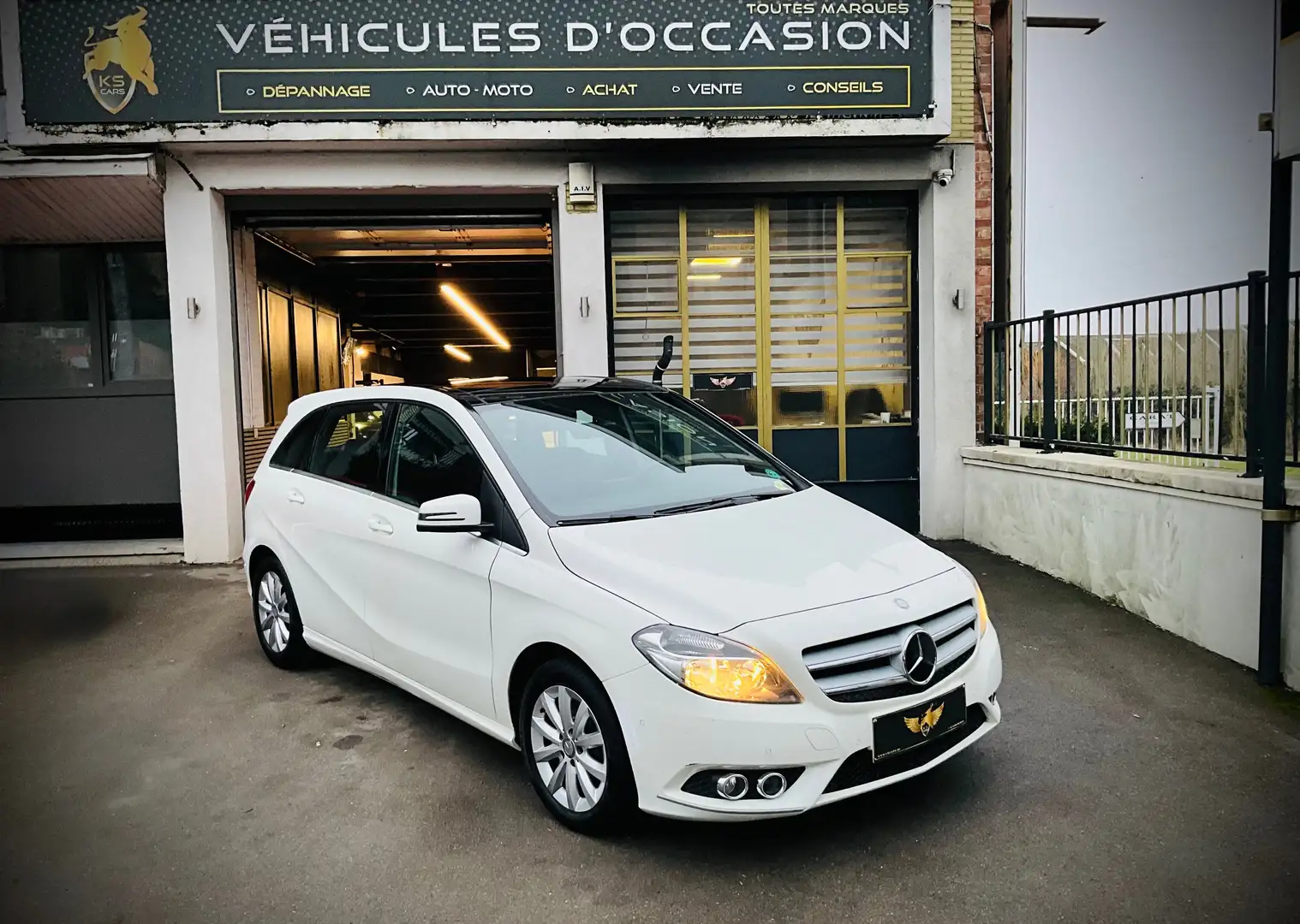 Mercedes-Benz B 180 CDI !!! OFFRE DU MOMENT !!! Blanc - 1