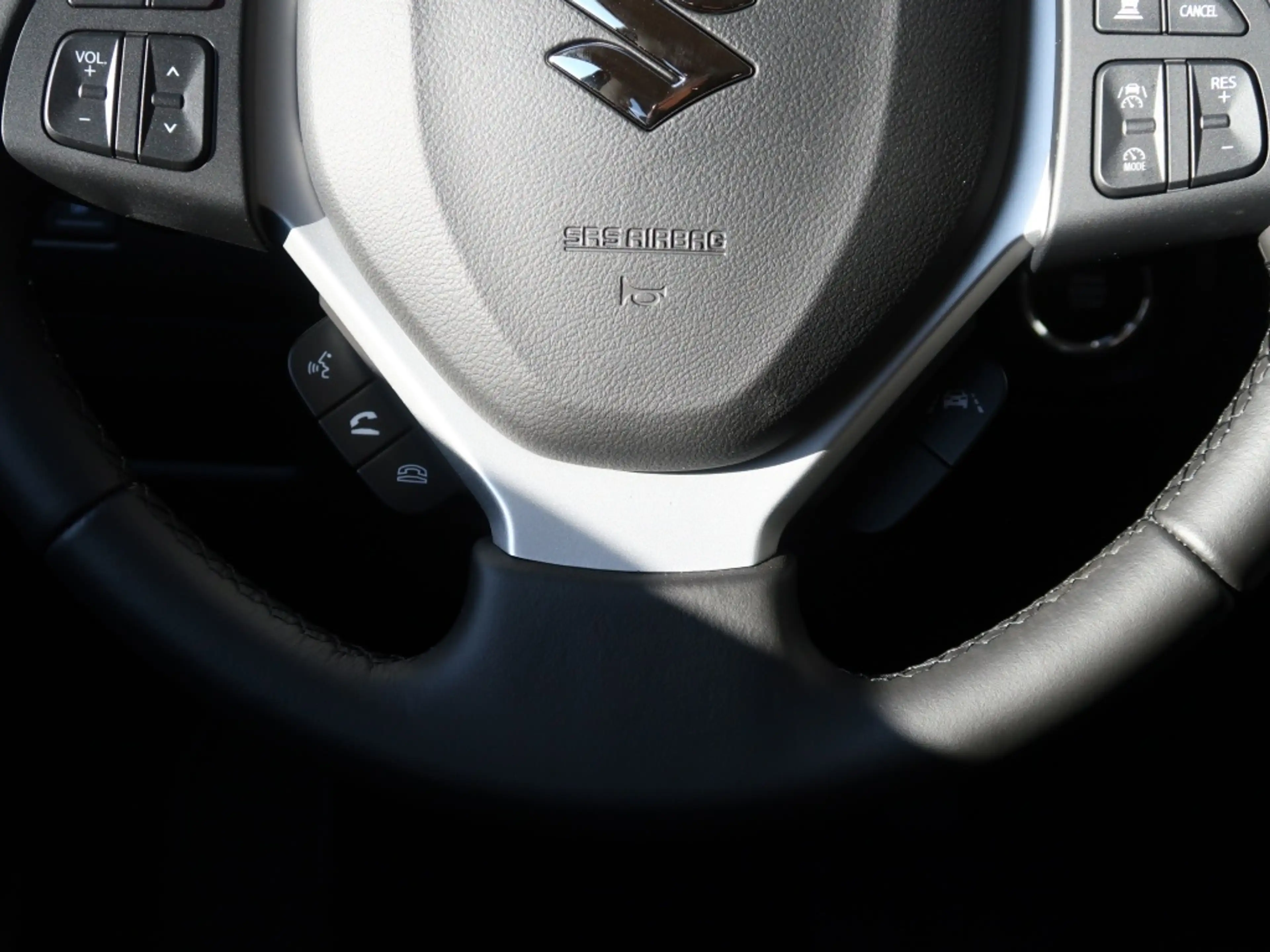 Suzuki Vitara 1.4 Boosterjet Style Smart Hybrid | Navigatie | Ca — photo 13