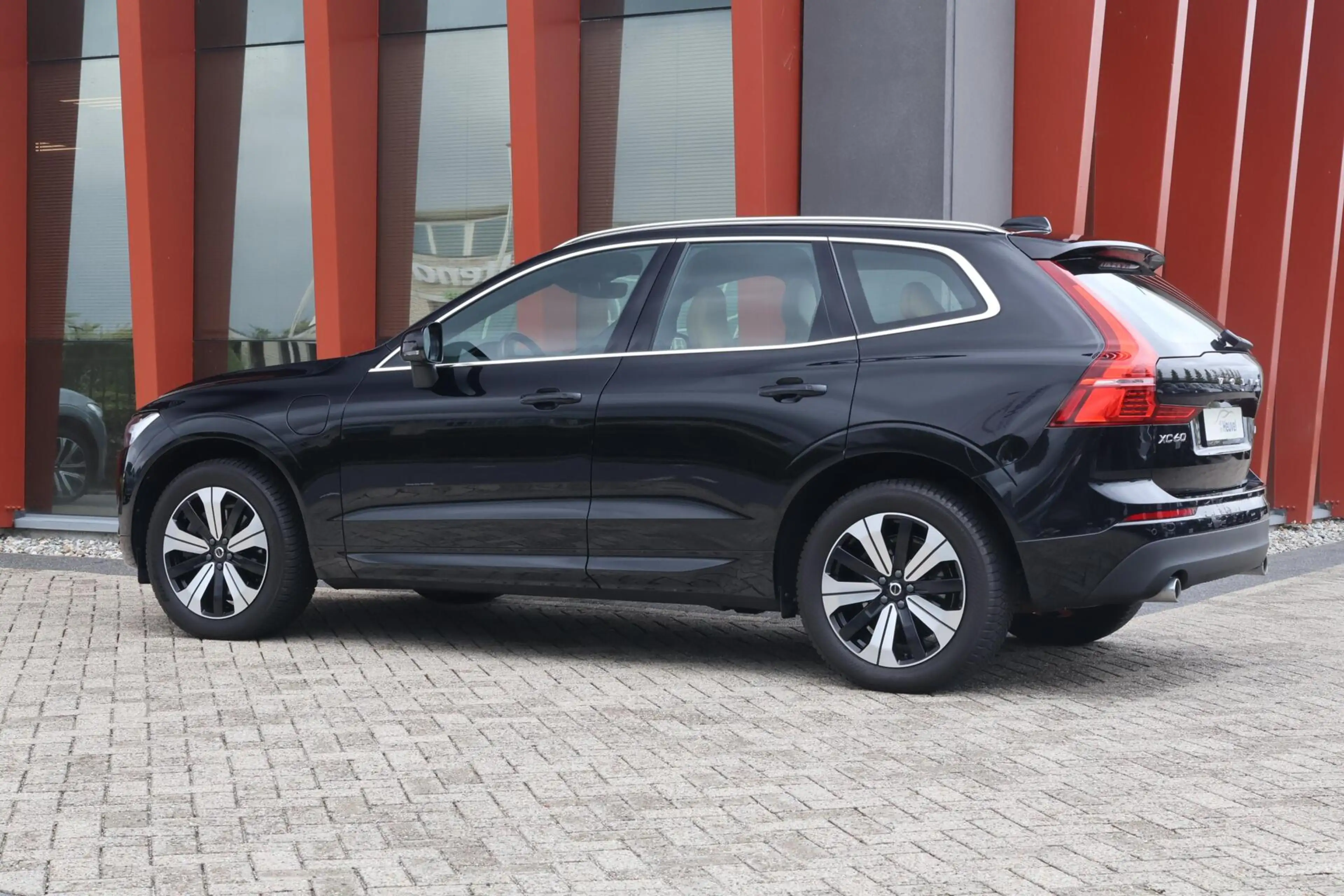 Volvo XC60 T8 Recharge AWD Momentum | Leder | Panoramadak | P — photo 3