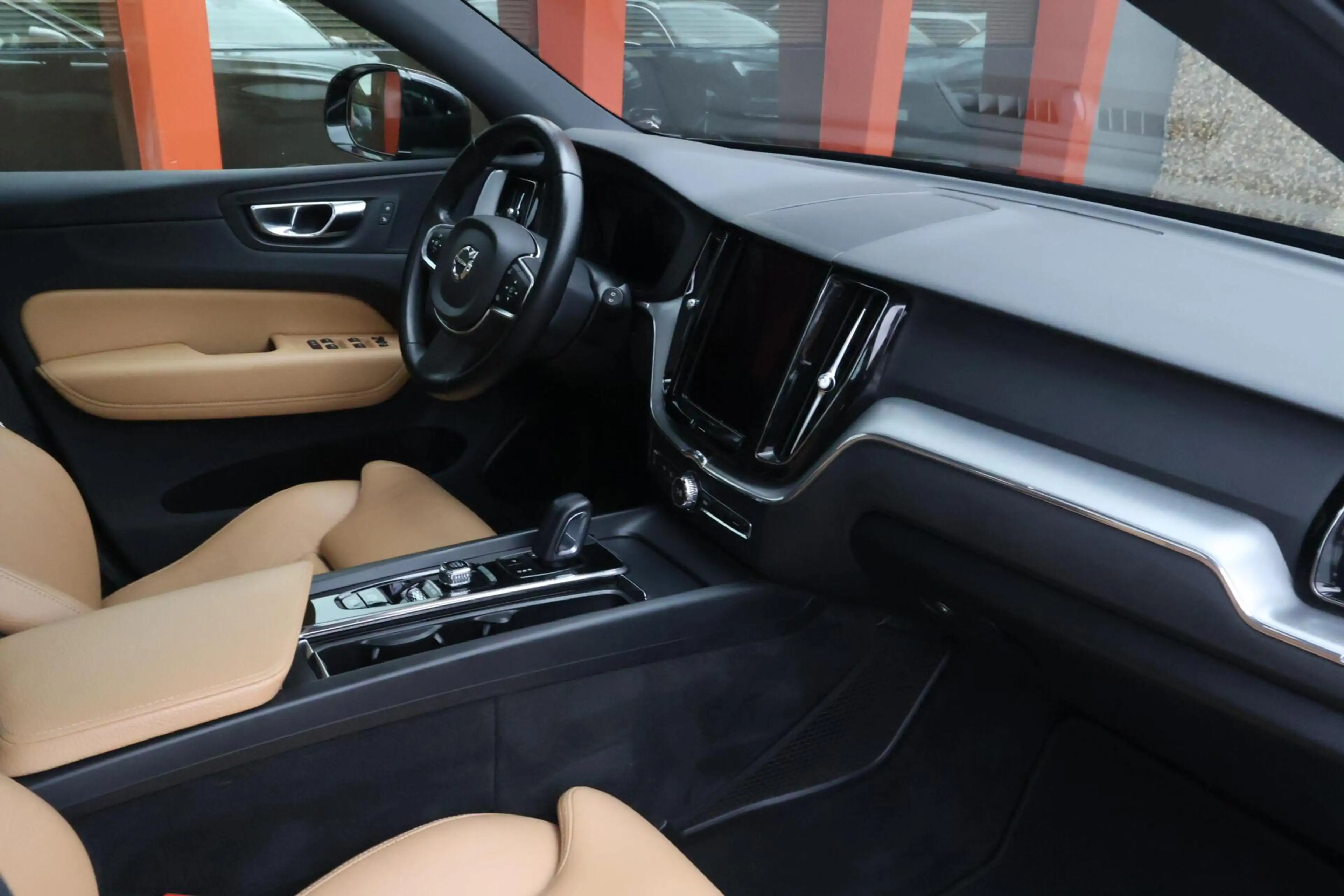 Volvo XC60 T8 Recharge AWD Momentum | Leder | Panoramadak | P — photo 15