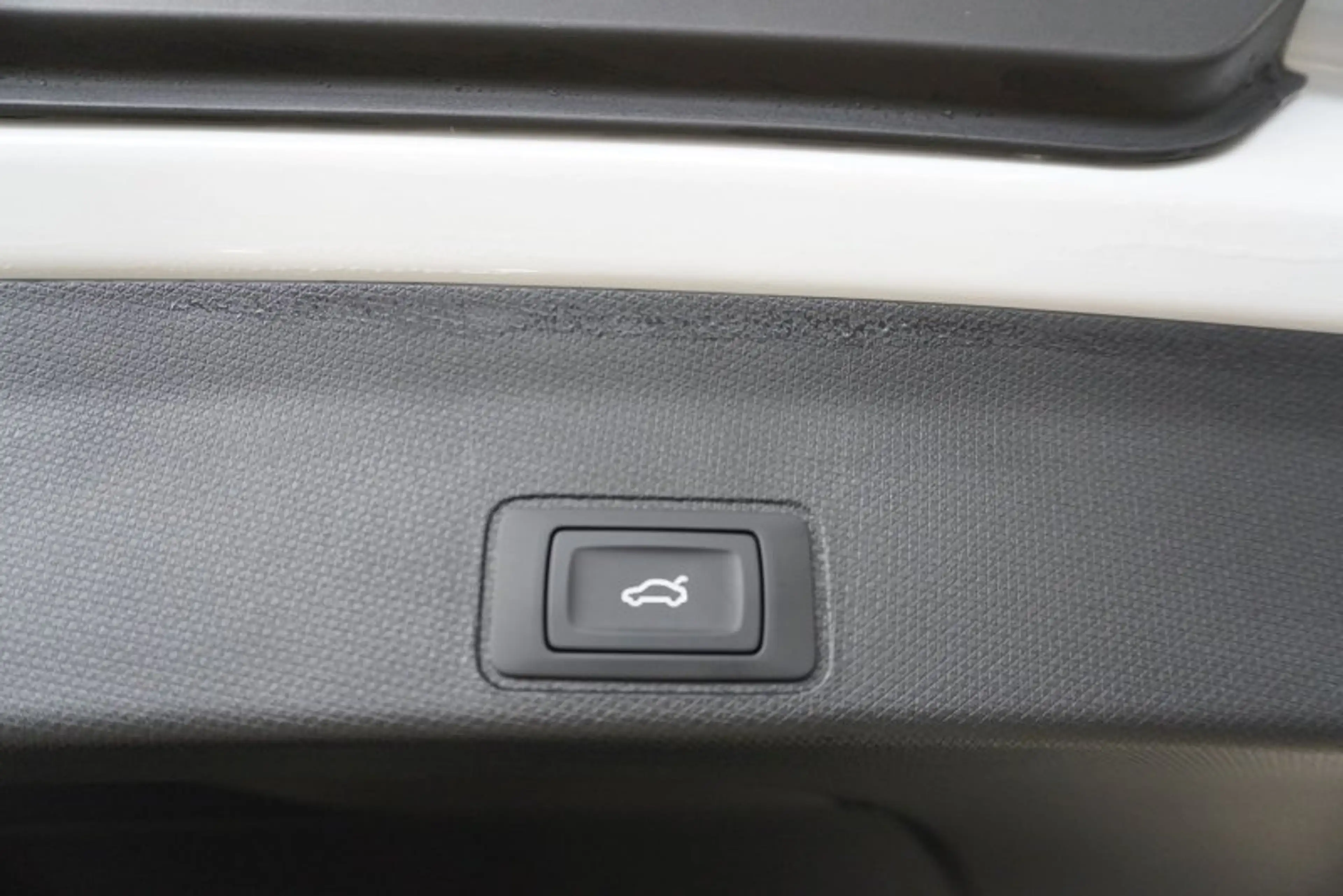 CUPRA Terramar VZ 2,0TSI 265PS 5*J.Gar/AHK/Pano/Matrix      ** — photo 15