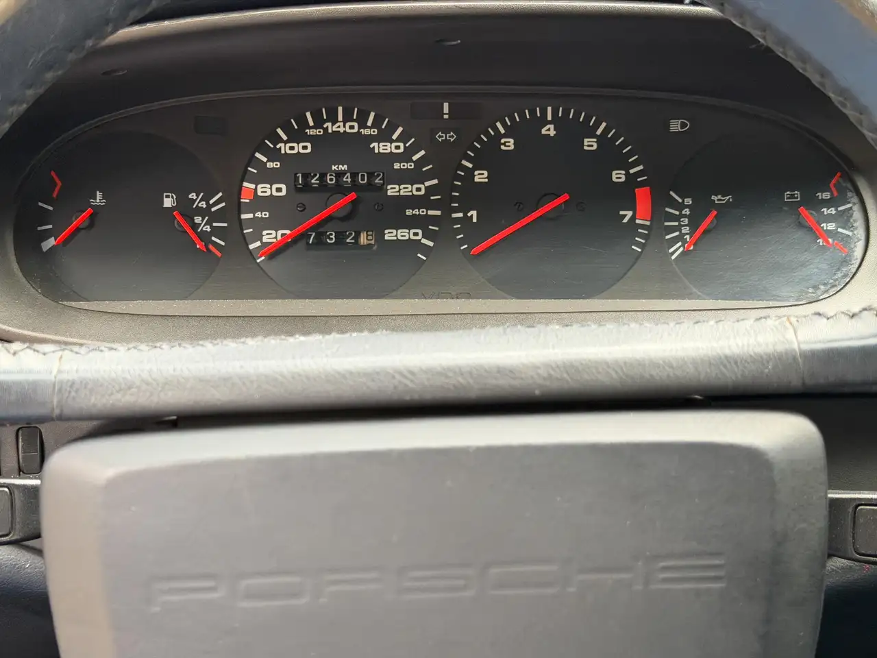 Porsche 944 3.0 S2 Cabrio, foto 5