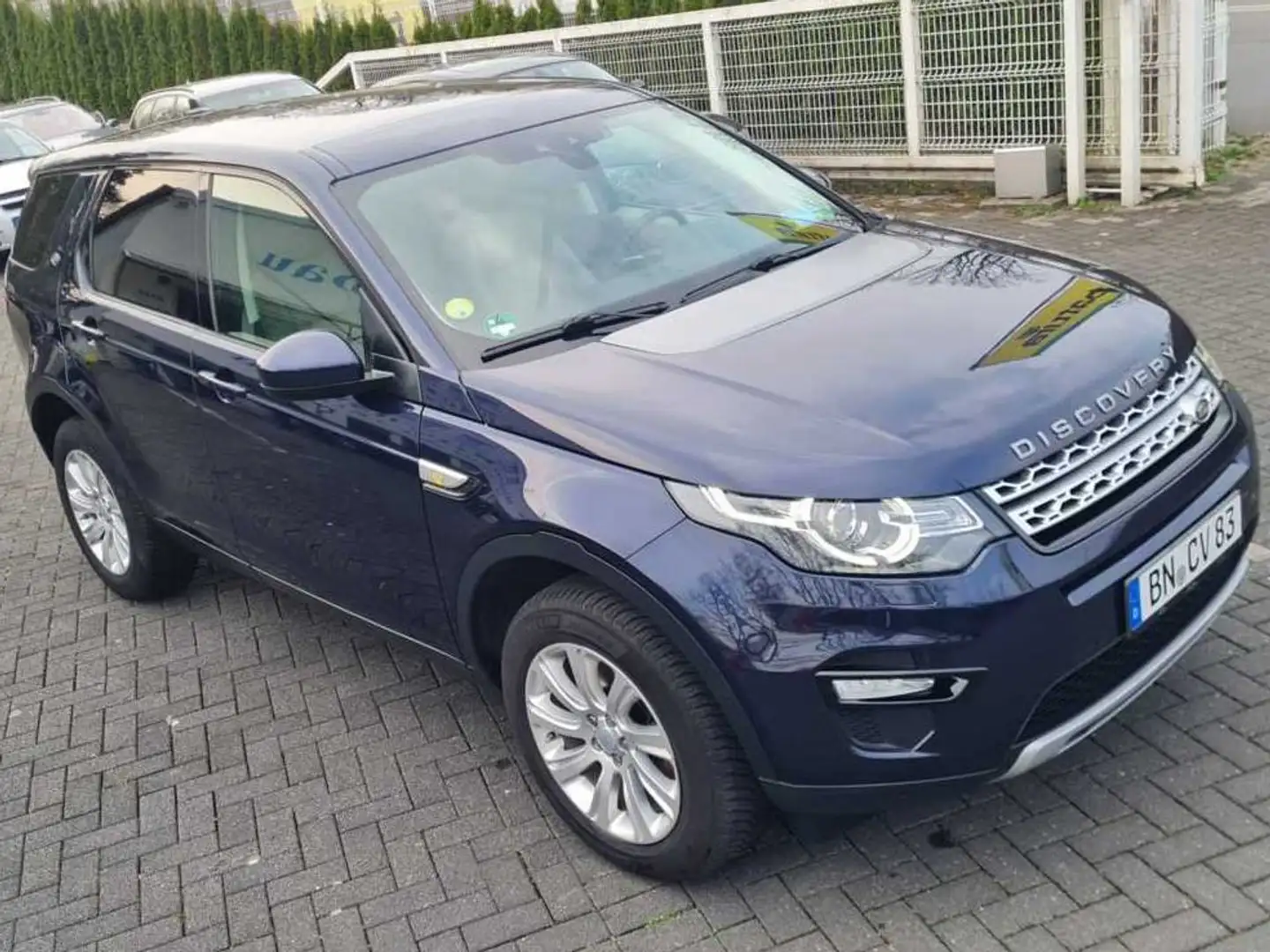 Land Rover Discovery Sport HSE/voll Scheckhef/Voll Ausstattung/Wunderschön Blau - 1
