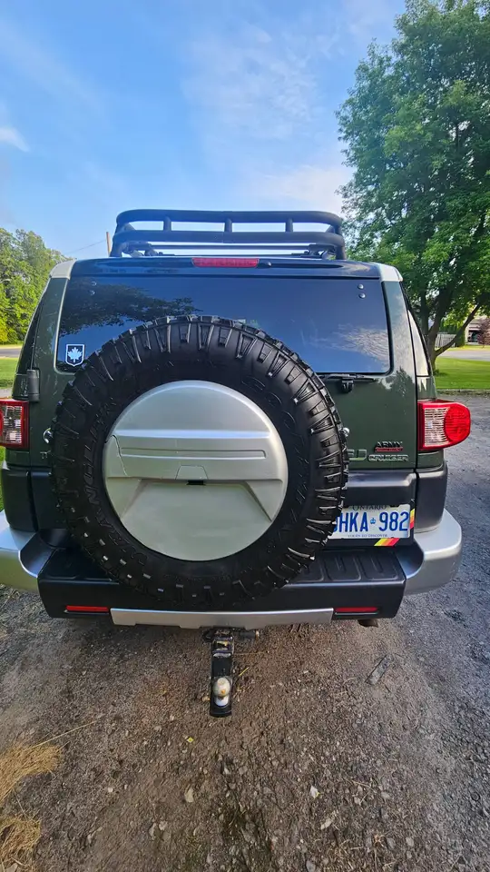 Toyota FJ Cruiser photo Toyota FJ Cruiser