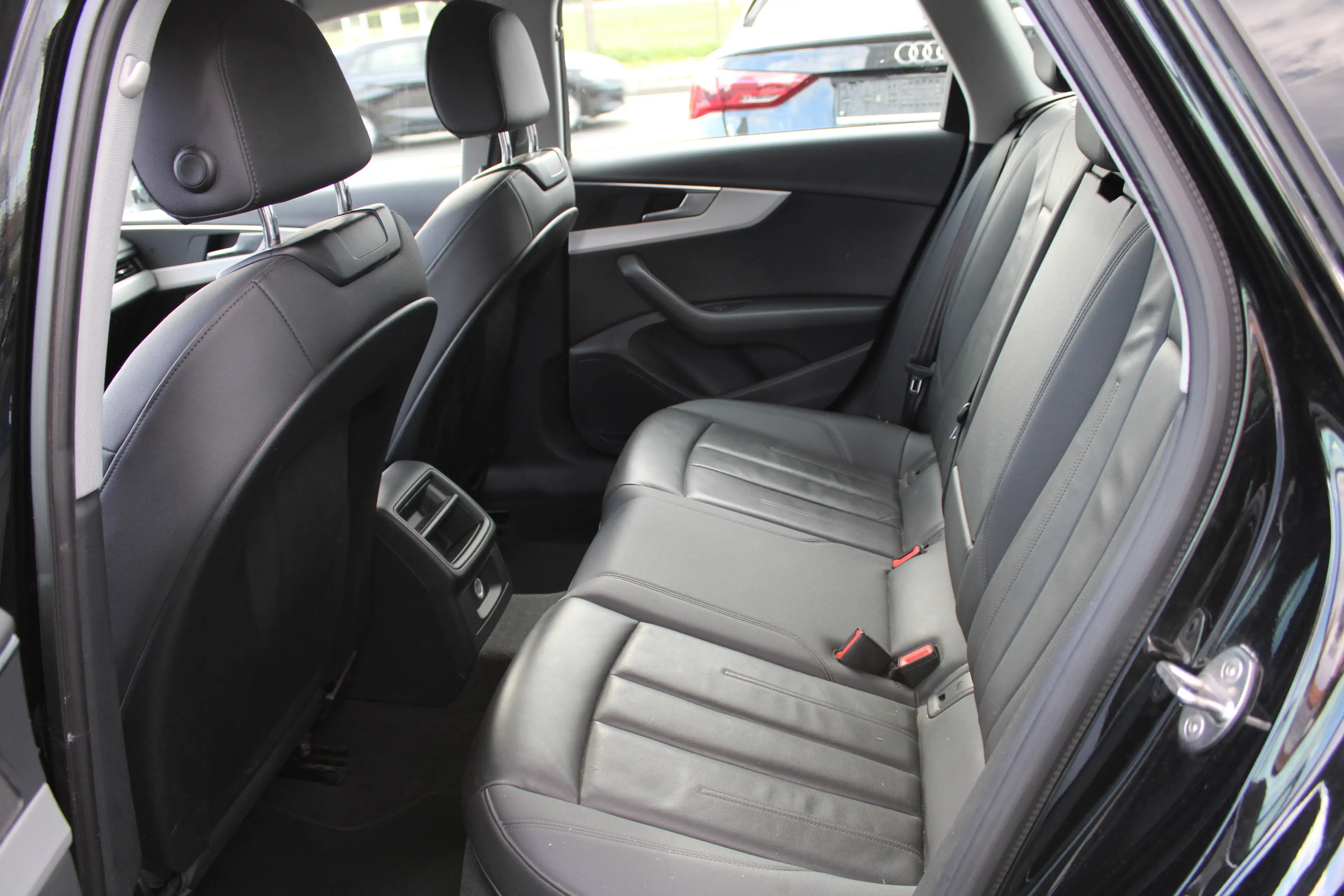 Audi A4 A4 Avant 35 TFSI S tronic (EU6AP)-LEDER-ALU V-VEEL OPTIES — photo 5