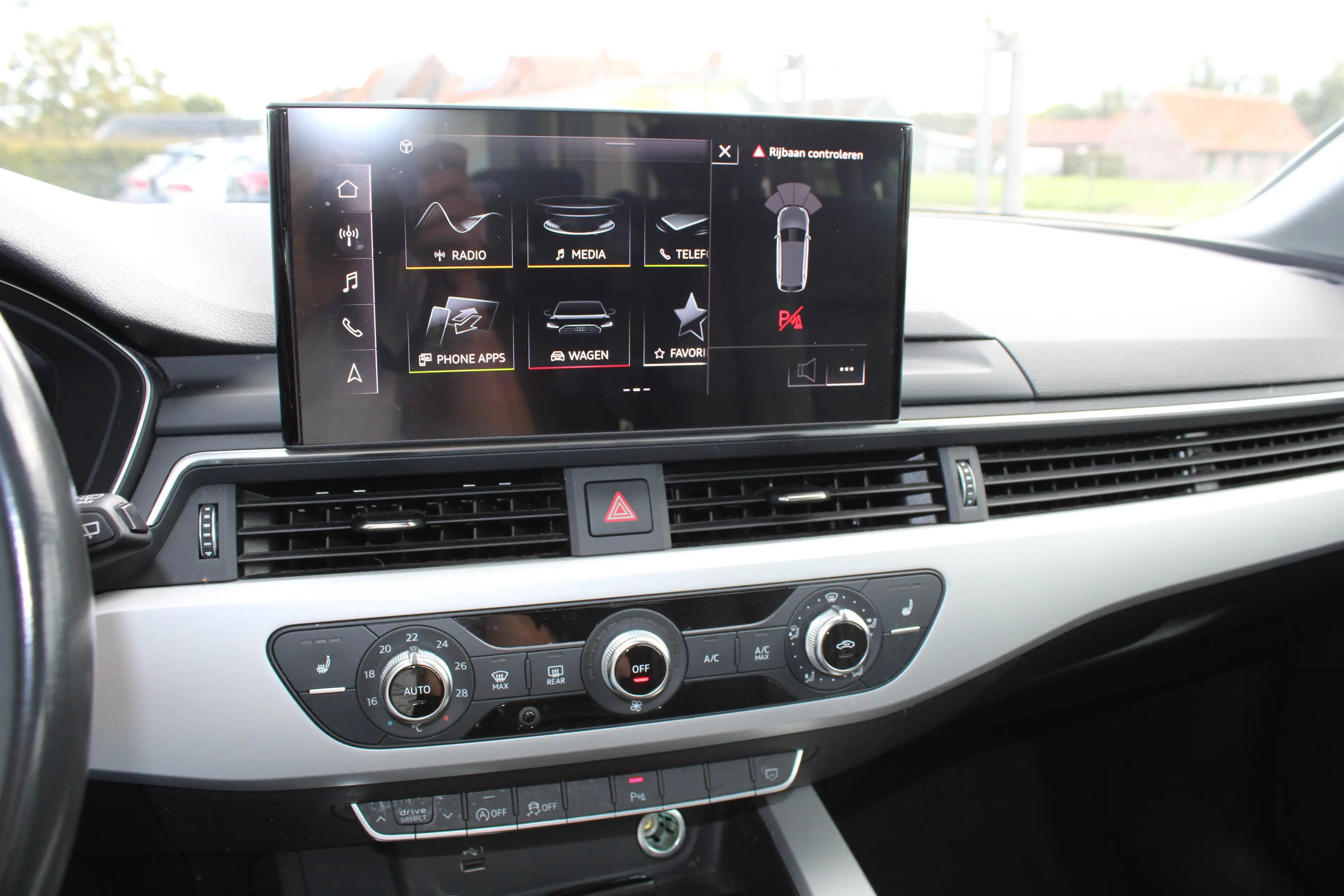 Audi A4 A4 Avant 35 TFSI S tronic (EU6AP)-LEDER-ALU V-VEEL OPTIES — photo 10