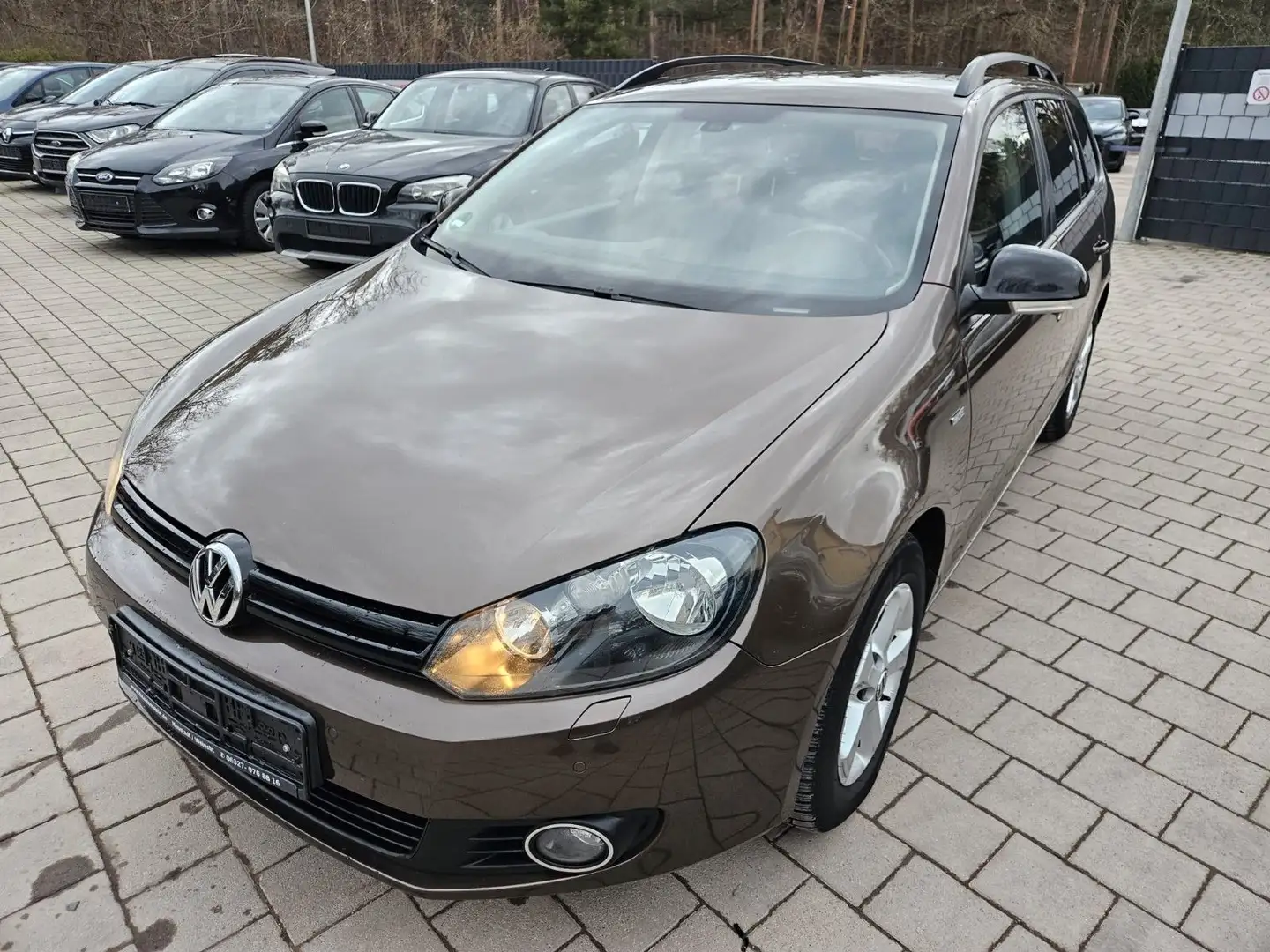 Volkswagen Golf VI Variant Match Braun - 1