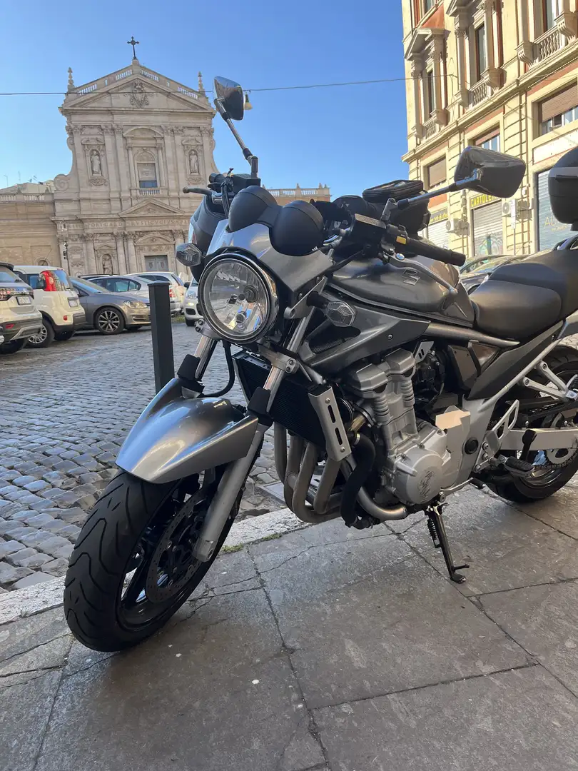 Suzuki Bandit 650 Naked - 2