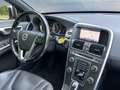 Volvo XC60 2.0 D4 Summum LEER NAVI CRUISE ECC TREKHAAK Grijs - thumbnail 17