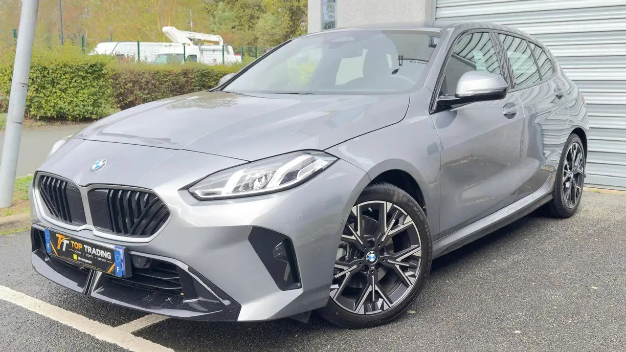 BMW 120 120d Sport Steptronic A — photo 1 of 7