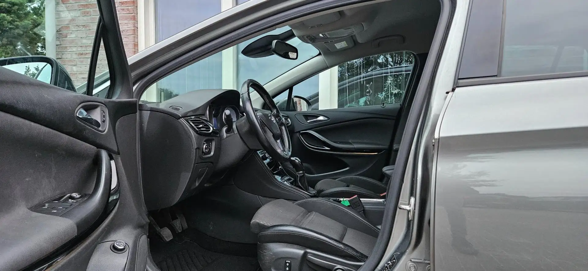 Opel Astra Sports Tourer 1.0 Innovation Trekhaak! LED! Camera Grijs - 2