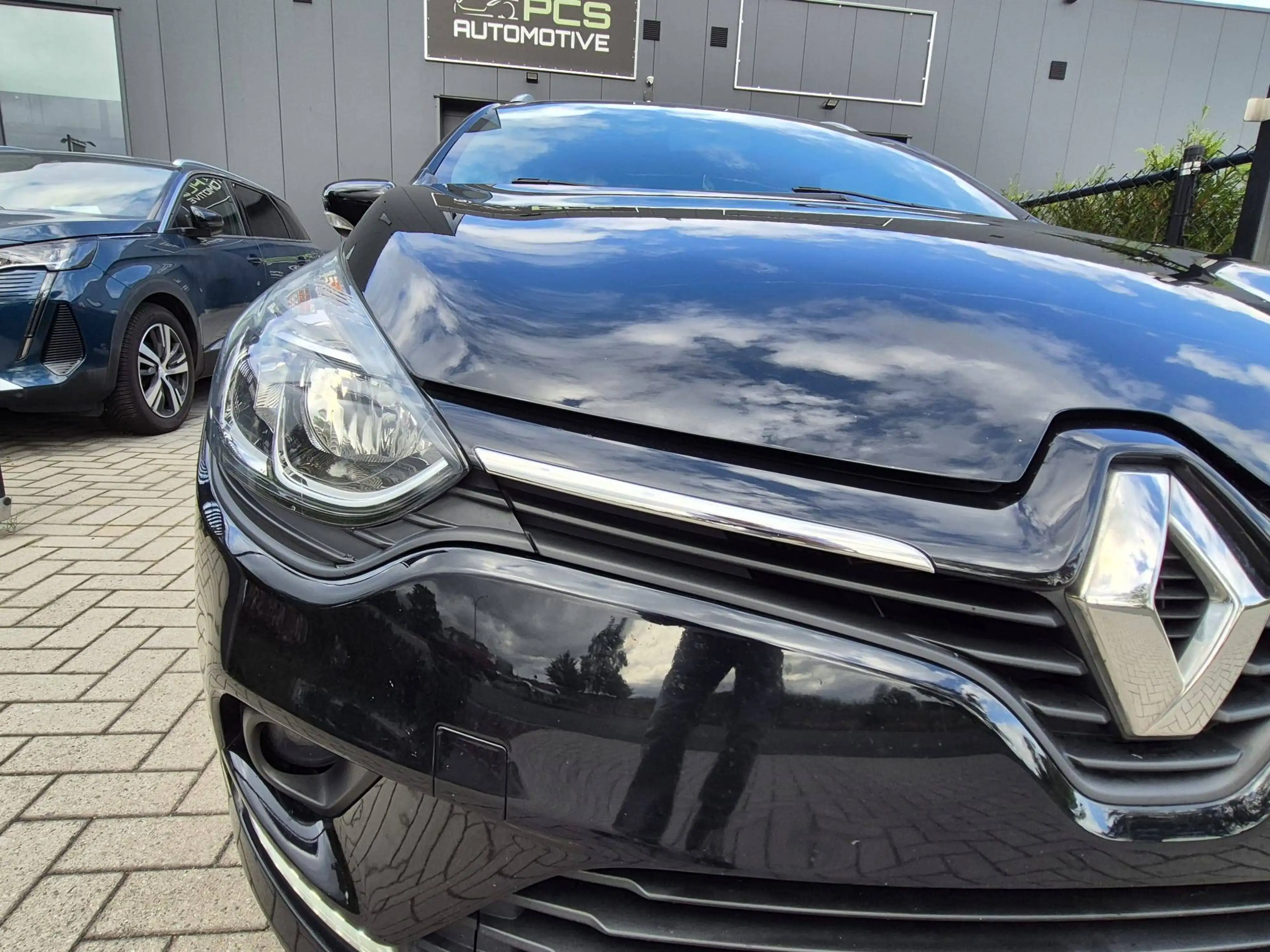 Renault Clio 0.9 TCe Limited / Euro 6d / 12 mnd waarborg — photo 9