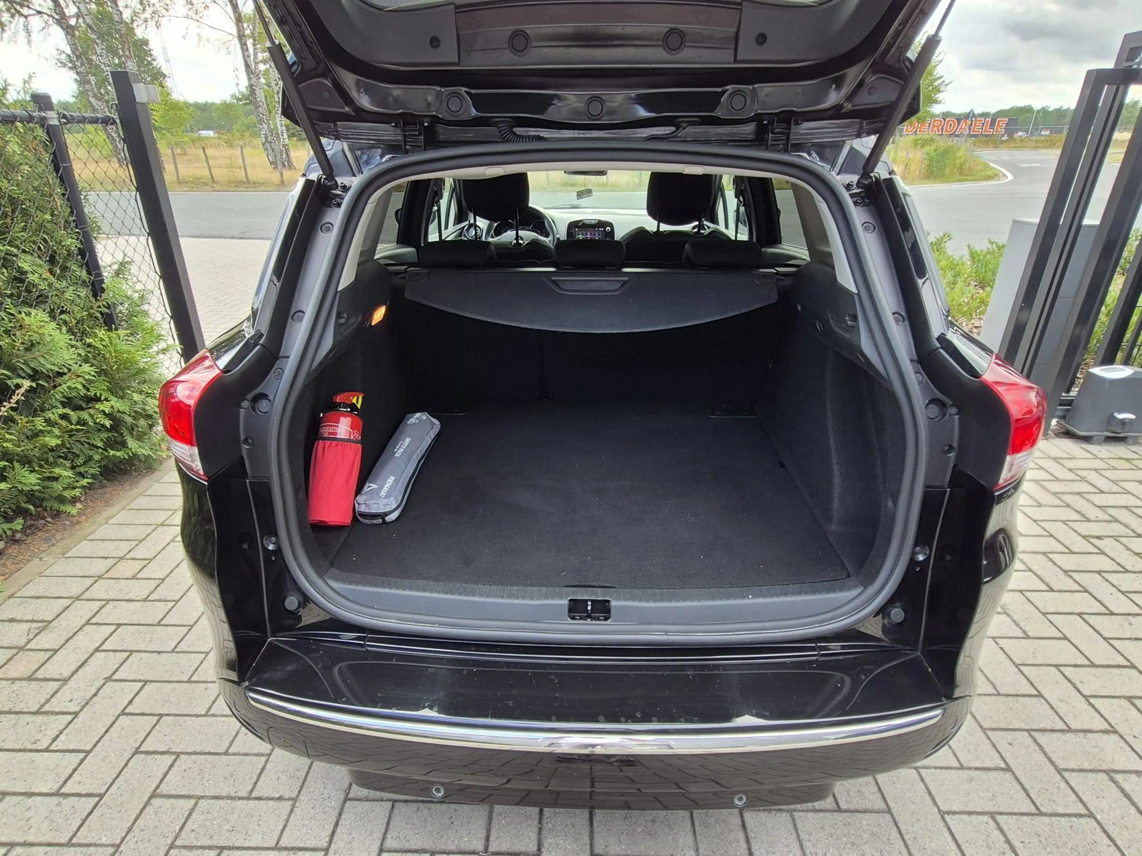 Renault Clio 0.9 TCe Limited / Euro 6d / 12 mnd waarborg — photo 10