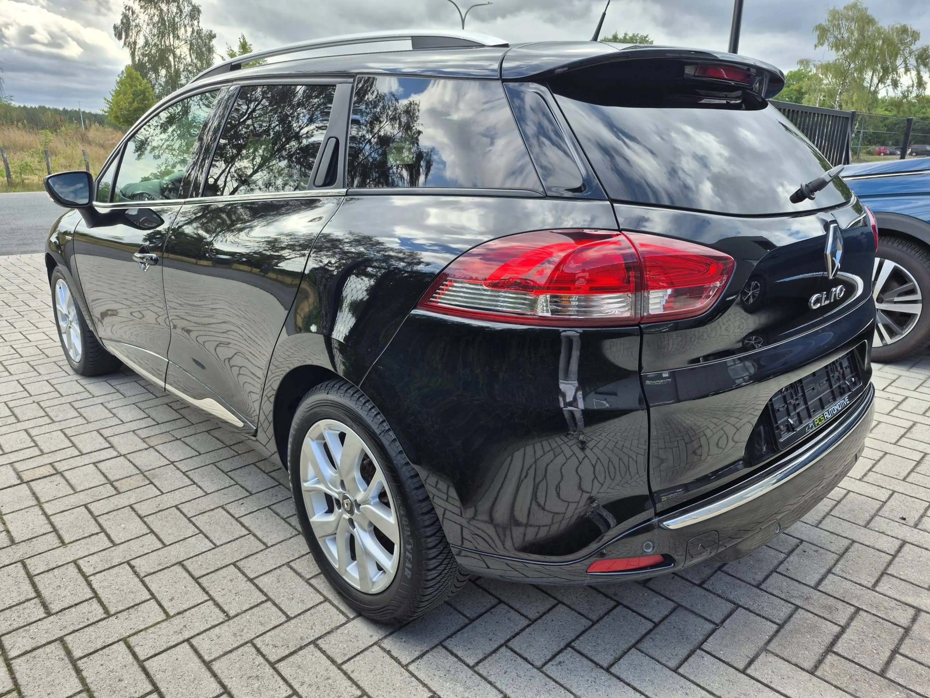 Renault Clio 0.9 TCe Limited / Euro 6d / 12 mnd waarborg — photo 6