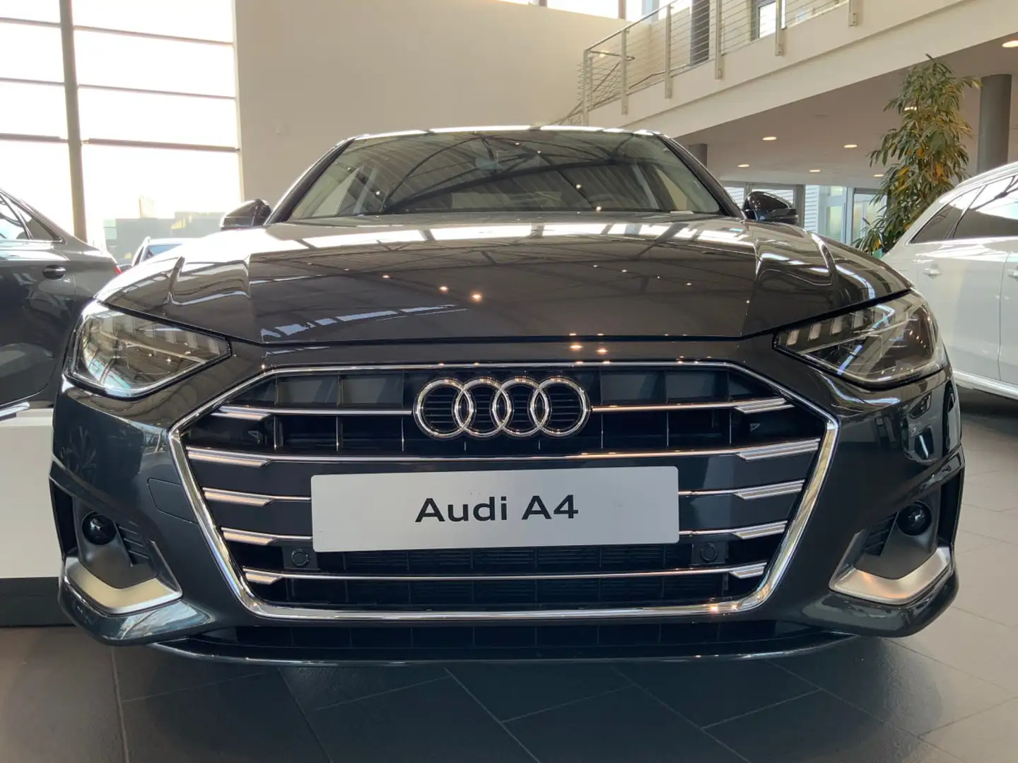 Audi A4 berlina 35 2.0 tdi mhev 163cv business advanced s Grigio - 2