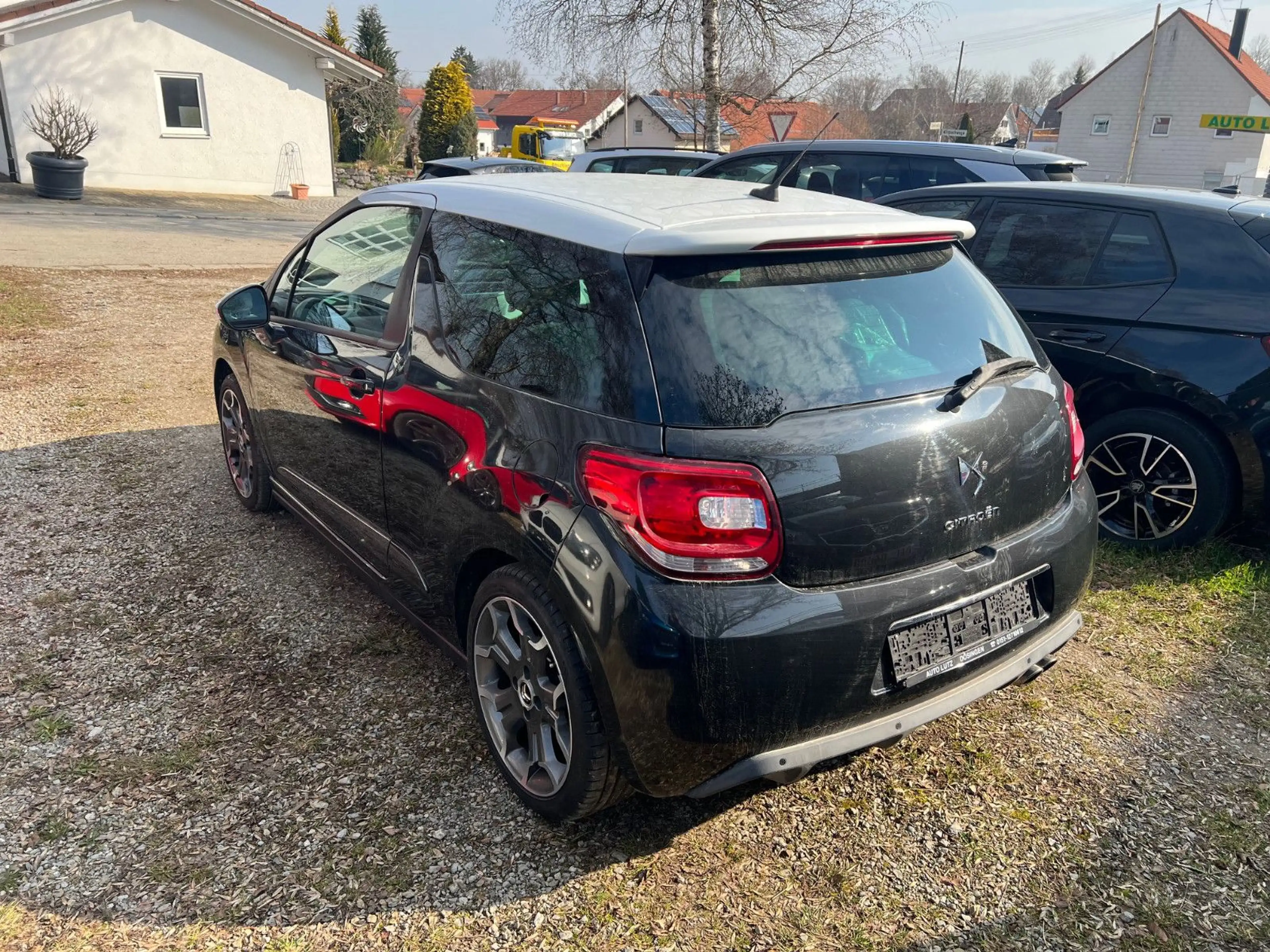 Citroen DS3 Ultra-Prestige 1,6 HDI FAP NAVI — photo 3
